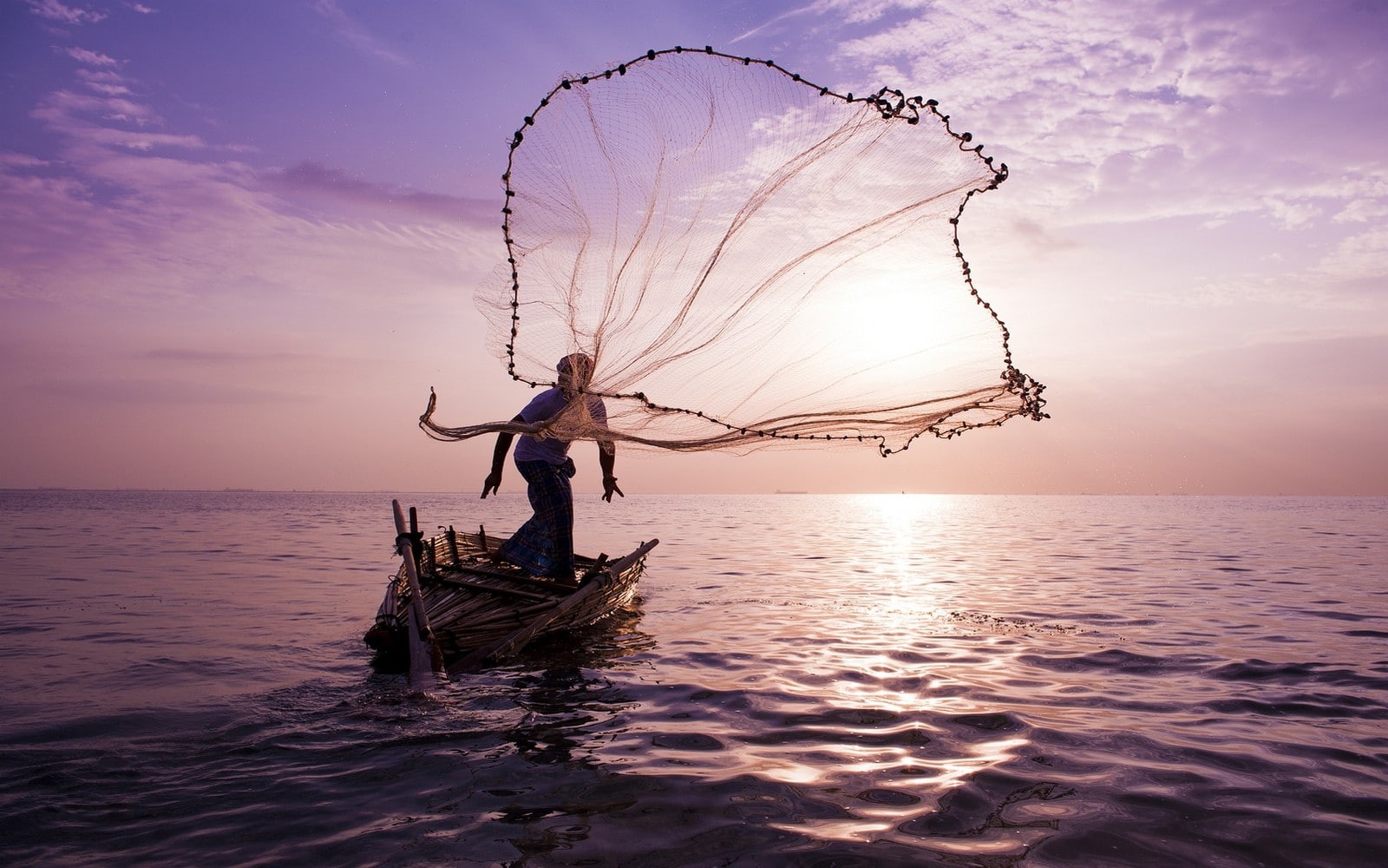 720P, tranquility, sunset, fisherman, fishing industry, mode of transportation, waterfront, horizon, sea, transportation, beauty in nature, nature, cloud - sky, HD Wallpaper