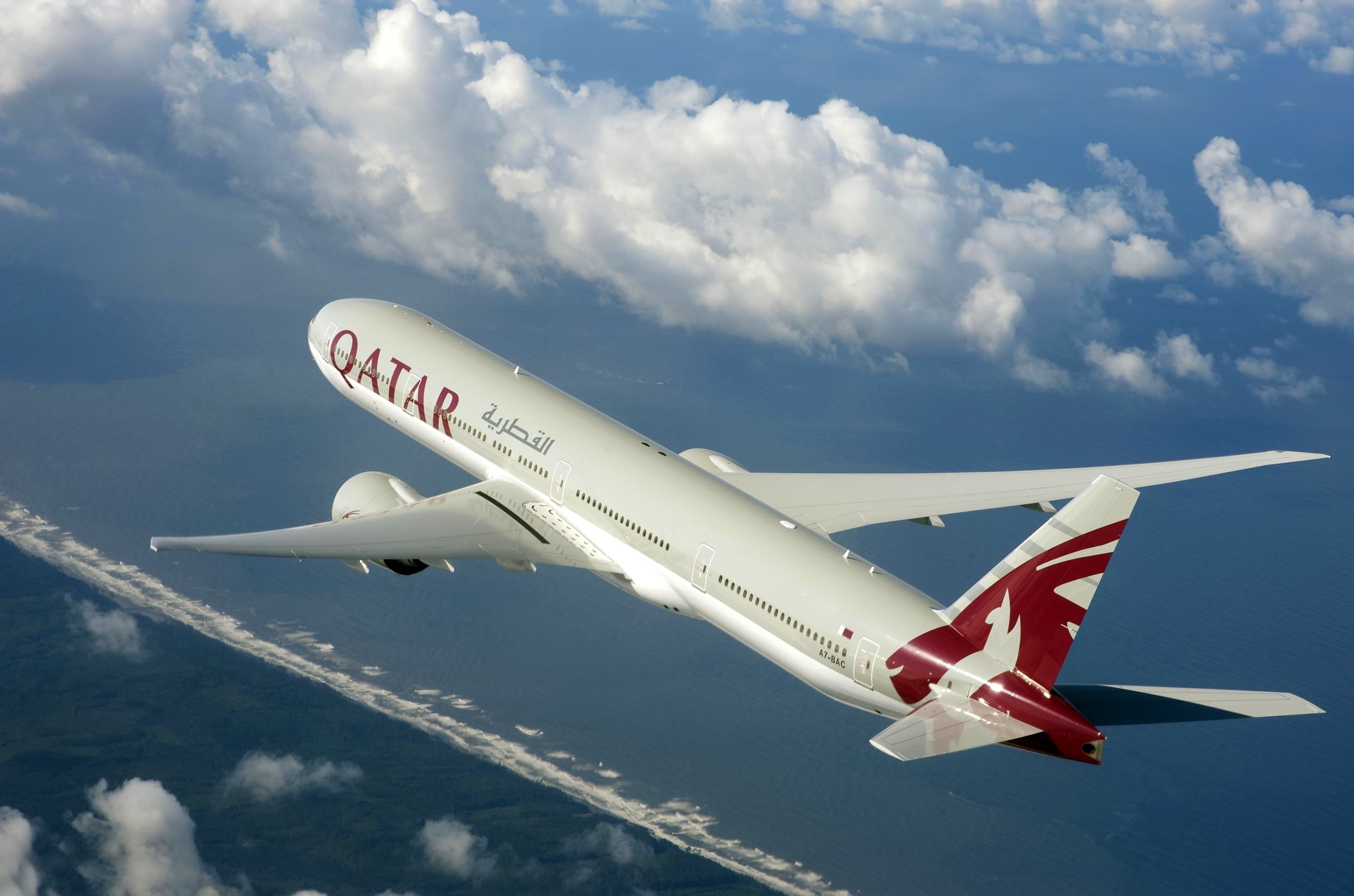 777, Flying, The sky, Flight, Wings, 2K, 300, red, The plane, Airliner, Passenger, Weather, Sky, Boeing, white, airlines, Airplane, Qatar, HD Wallpaper