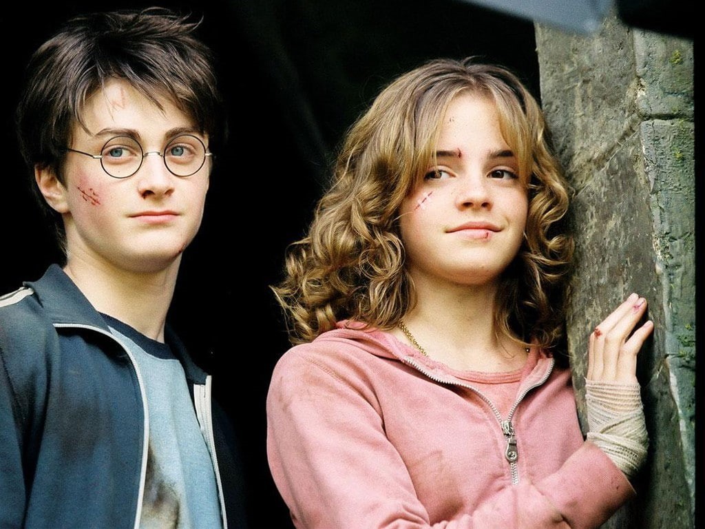 boys, females, casual clothing, child, glasses, hairstyle, childhood, togetherness, scars, movies, looking at camera, 480P, eyeglasses, teenage boys, women, HD Wallpaper
