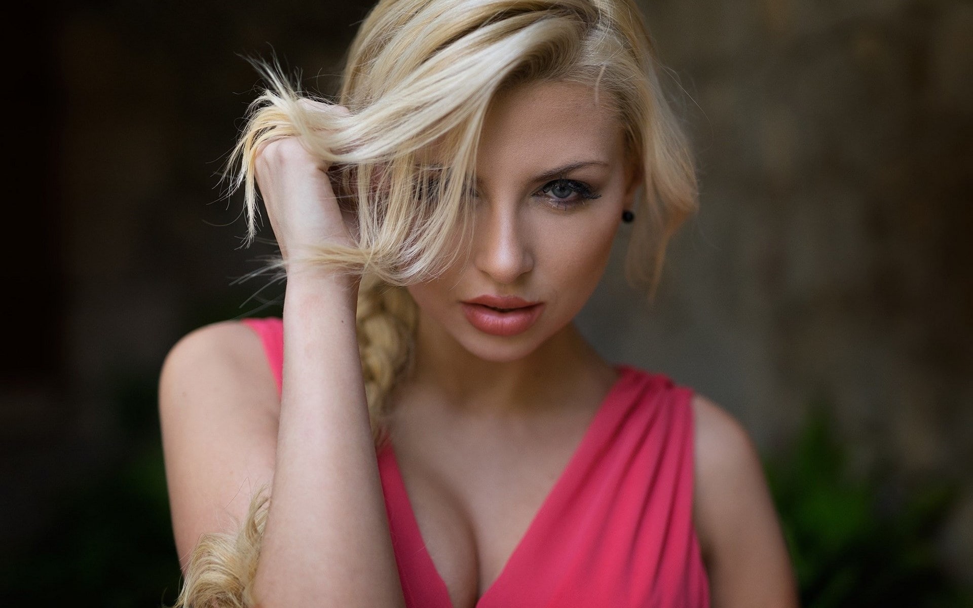 headshot, close-up, one person, focus on foreground, young women, beauty, spaghetti straps, human hair, contemplation, front view, picture girl 1920x1200, HD Wallpaper