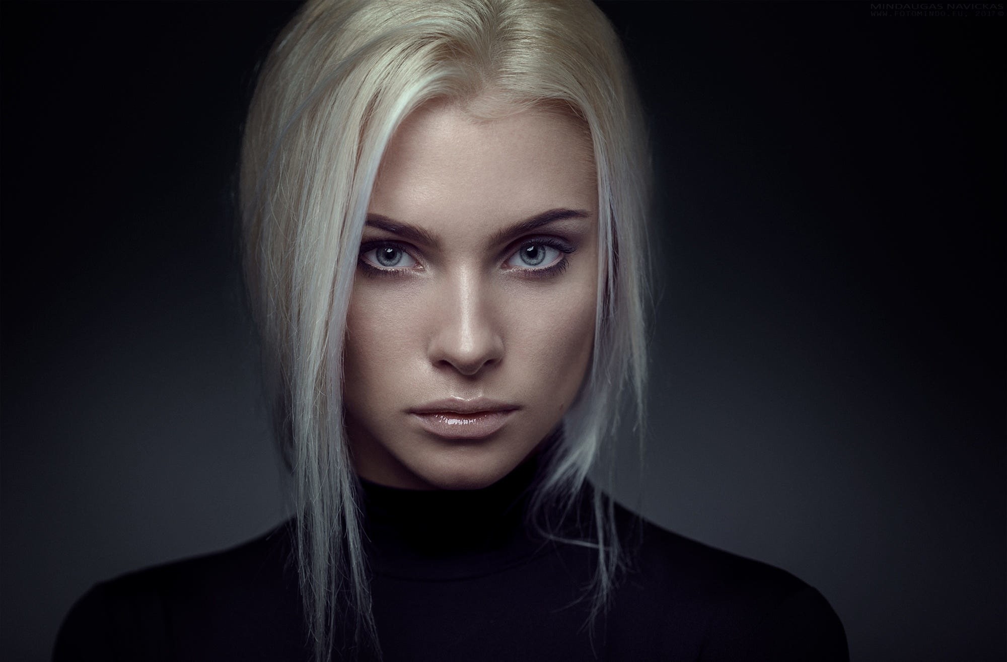 women, portrait, fashion, blond hair, front view, one person, adult, hair, beautiful woman, studio shot, 1080P, hairstyle, young women, black background, HD Wallpaper