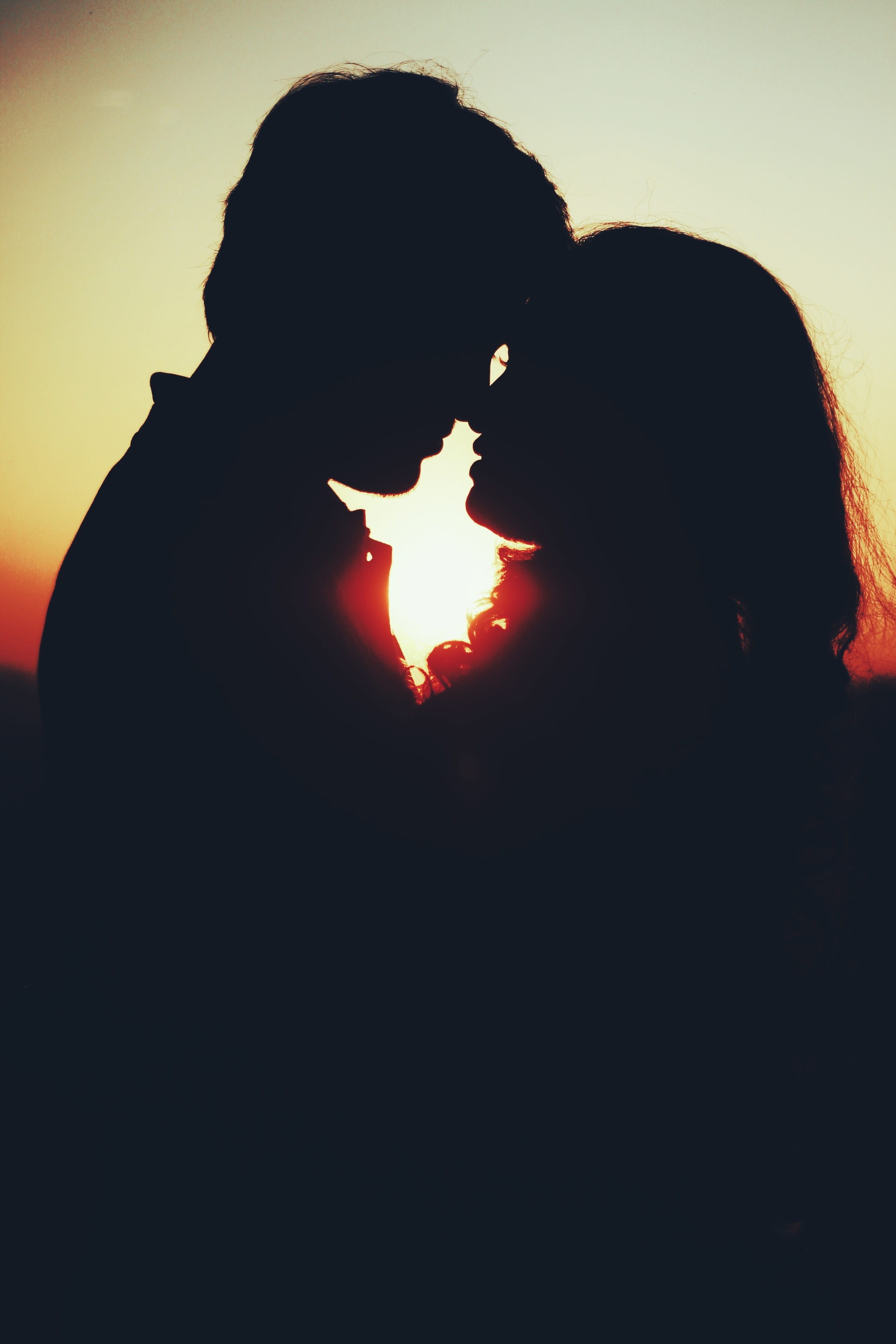 sunset, man, fire, photo, lifestyles, real people, sunrise, one person, outdoorchallenge, orange color, silhouette, kiss, people, 2K, love, copy space, Phone HD Wallpaper
