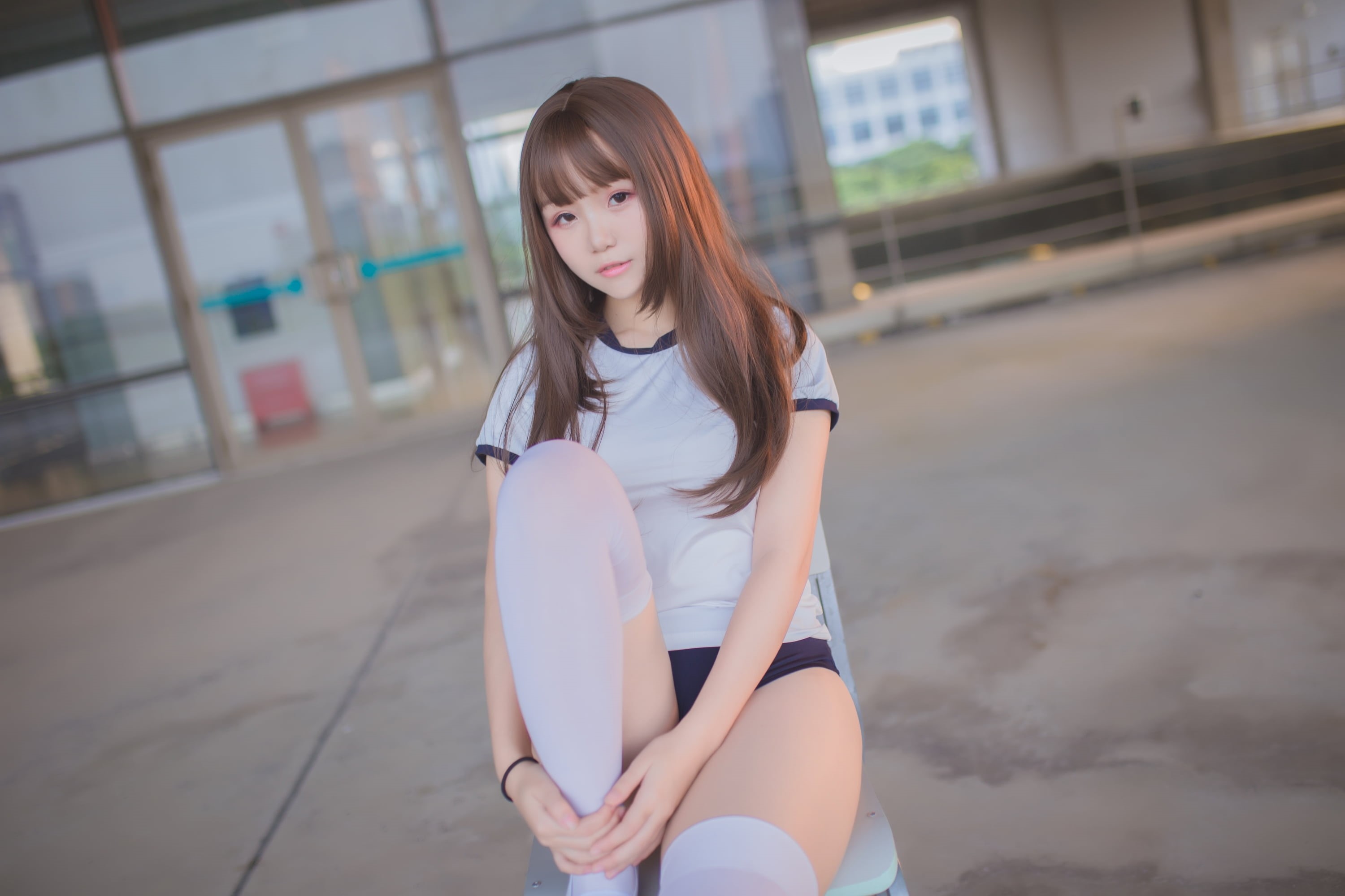 long hair, women, women indoors, cosplay, Japanese women, T-shirt, gym clothes, sportswear, schoolgirl, white t-shirt, indoors, looking at viewer, pink lipstick, HD Wallpaper