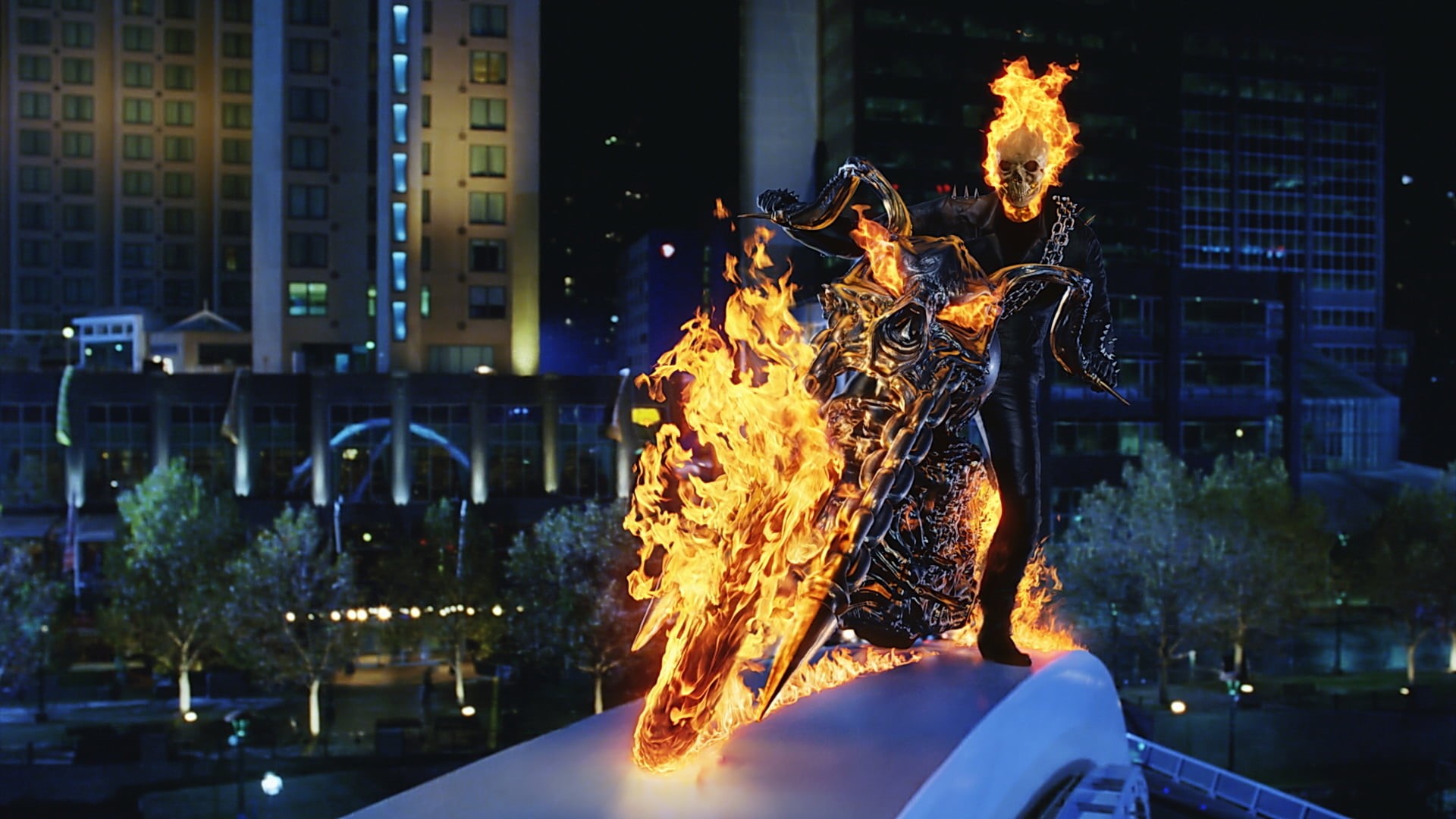 burning, fire - natural phenomenon, 1080P, illuminated, dusk, architecture, building, outdoors, city, flame, motorcycle, no people, heat - temperature, HD Wallpaper