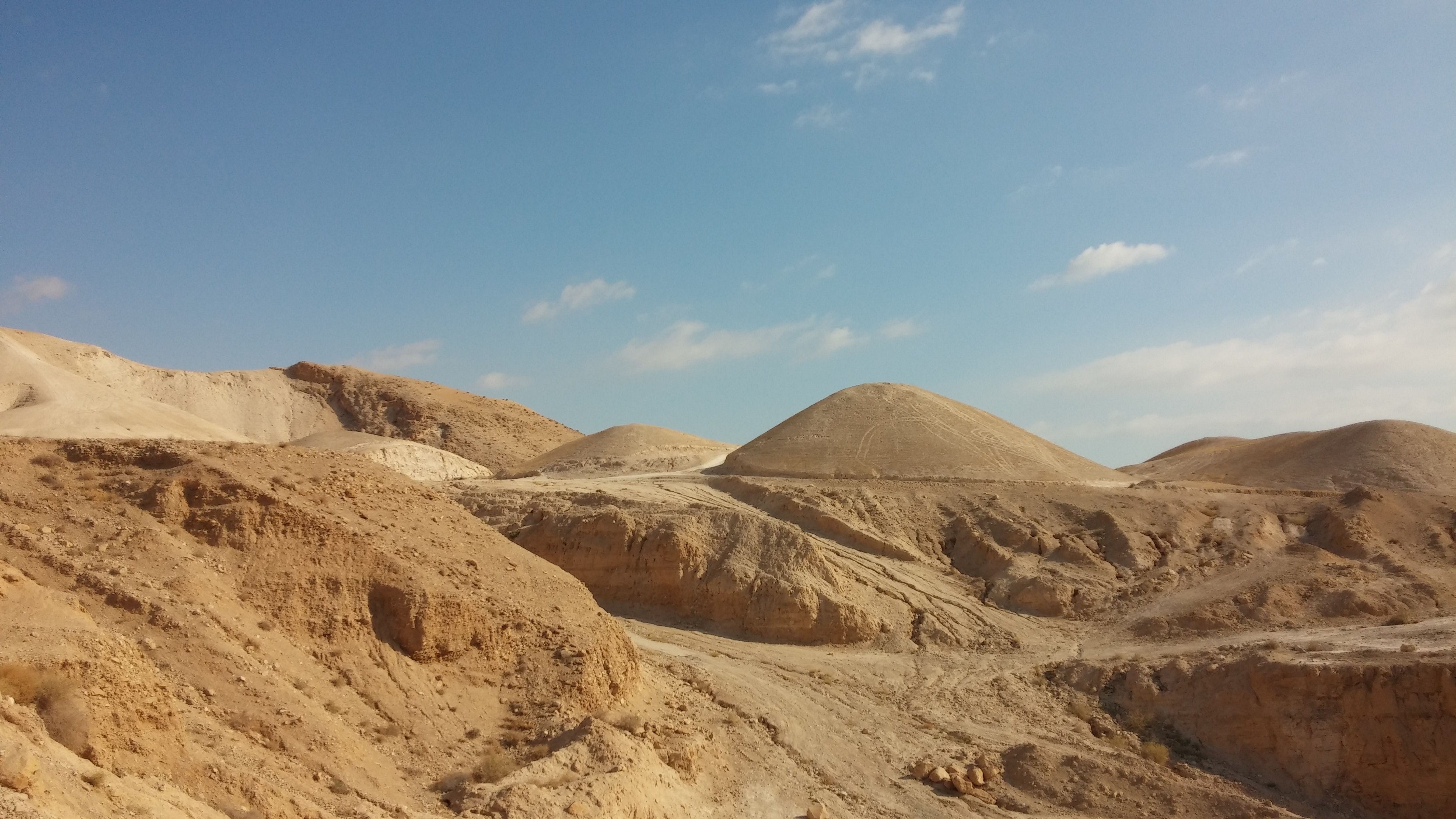 Sand, landscape, 4K, no People, scenics - nature, sky, semi-arid, environment, sand Dune, day, dry, non-urban scene, beauty in nature, scenics, outdoors, HD Wallpaper