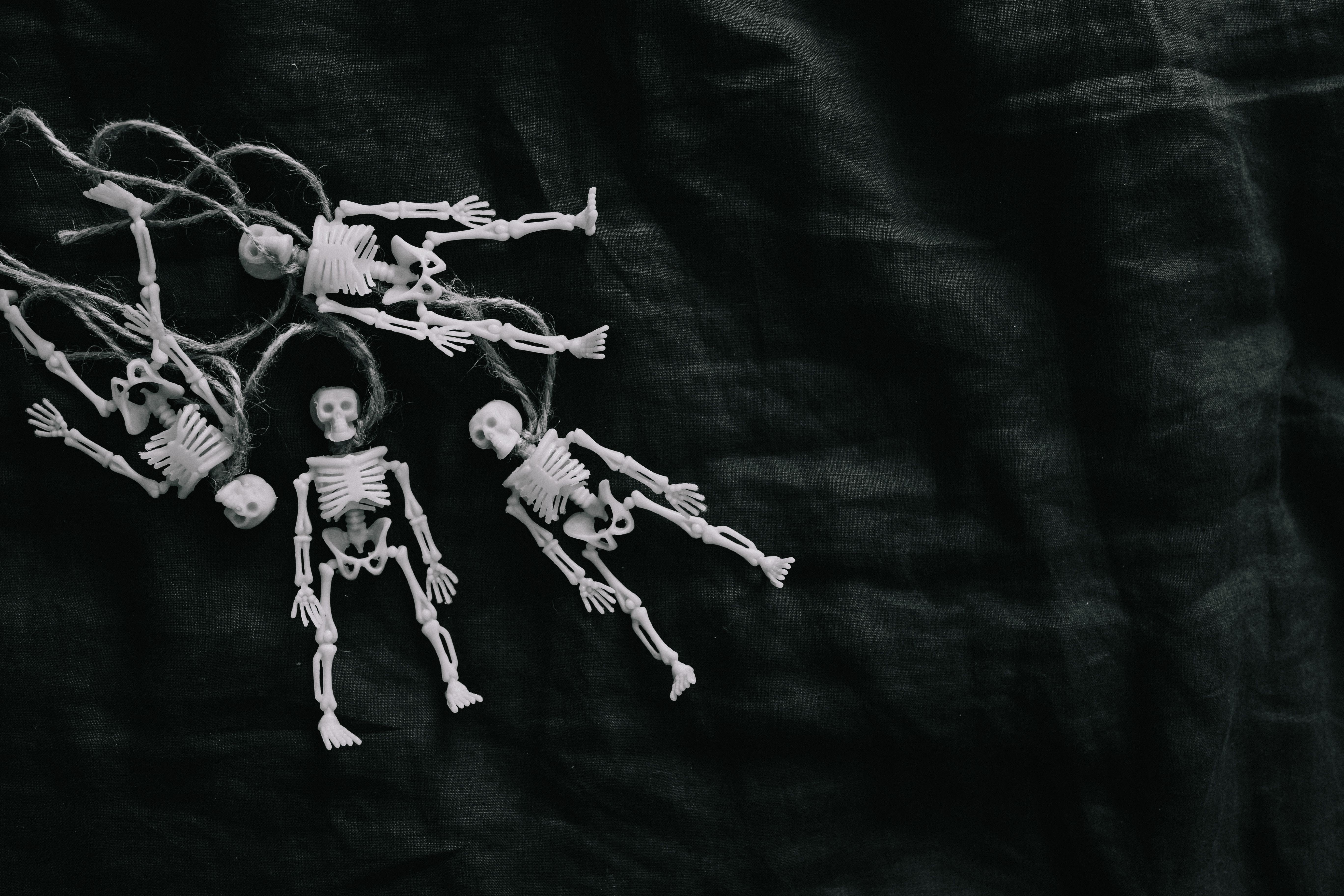 death, mystery, clothing, trick or treat, scary, representation, october, offspring, anatomy, indoors, childhood, black background, miniatures, celebration, HD Wallpaper