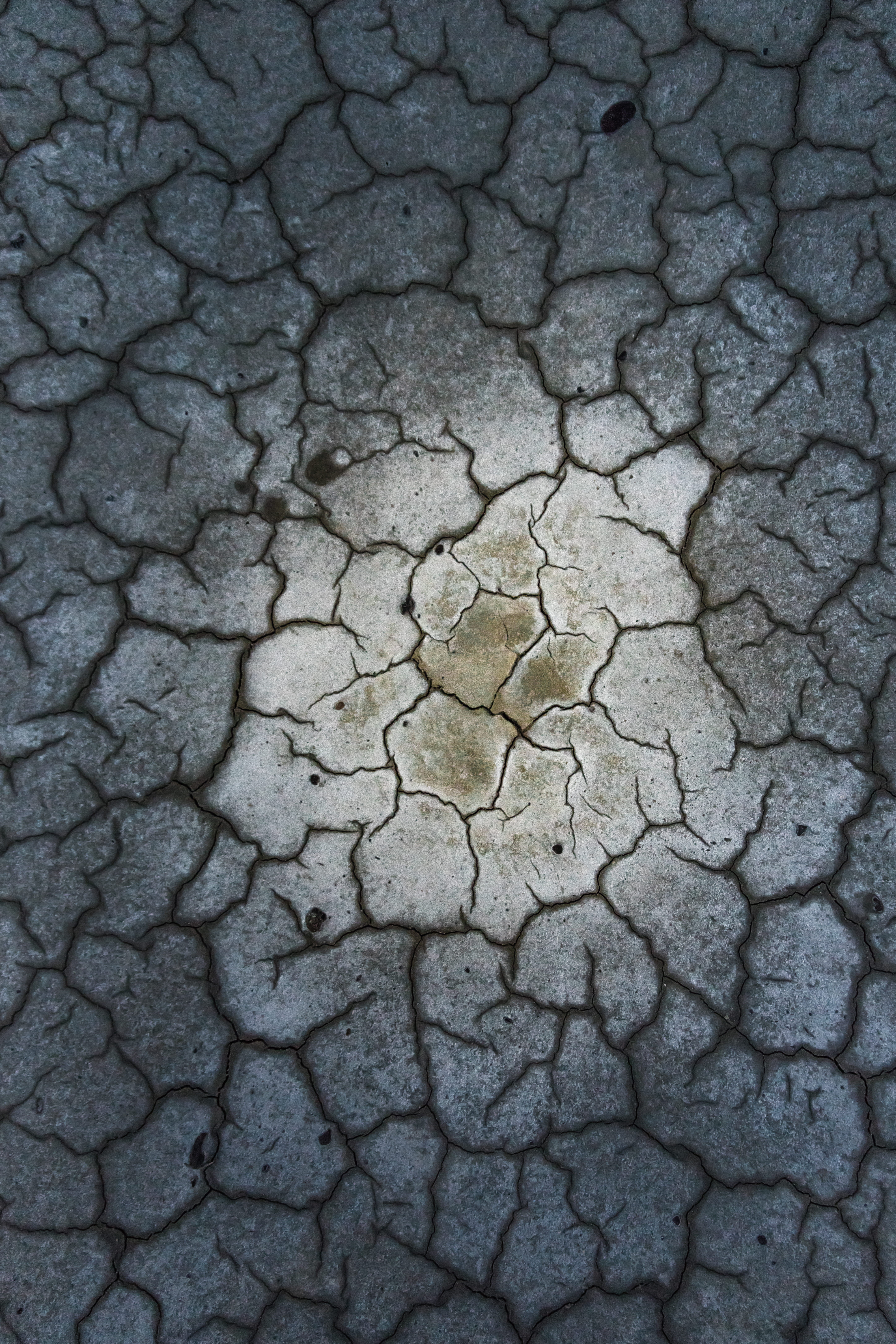 no people, lake bed, clay, arid climate, land, environment, dry, climate, pattern, day, field, surface level, dirt, ground, background, high angle view, Phone HD Wallpaper