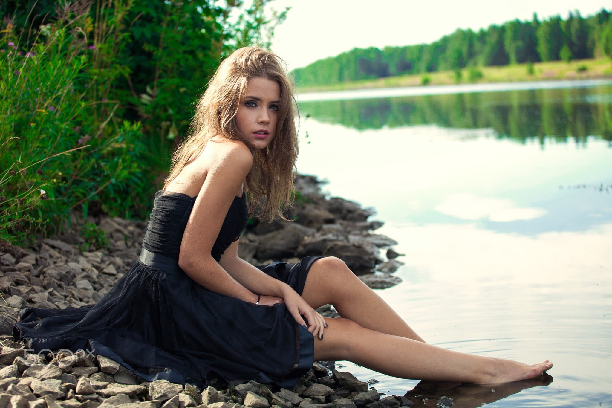leisure activity, lake, hair, fashion, river, full length, dress, hairstyle, blonde, water, beauty, riverside, black, looking at camera, barefoot, Ksenia Kokoreva, HD Wallpaper
