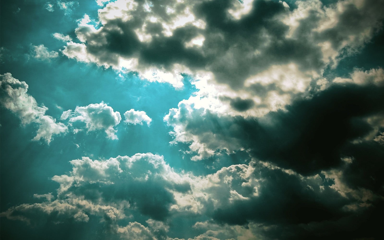 backgrounds, beauty in nature, climate, sunlight, sun rays, moody sky, fluffy, outdoors, 720P, nature, environment, no people, dramatic sky, meteorology, HD Wallpaper