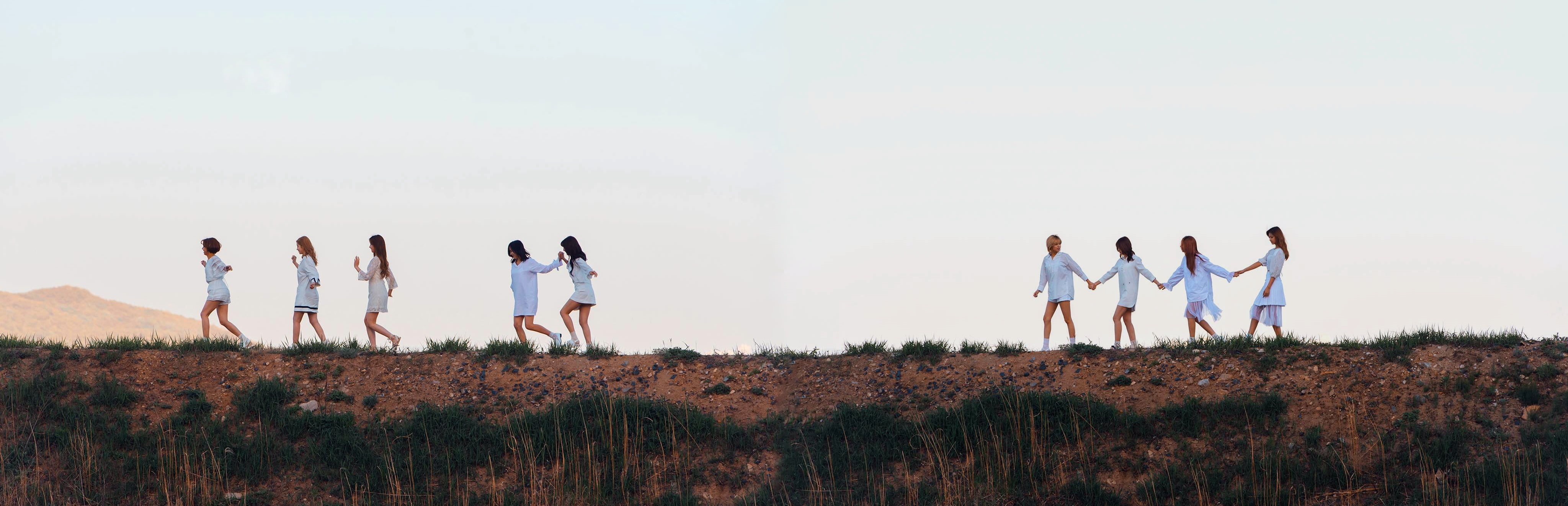 friendship, 4K, field, K-pop, grass, Twice, medium group of people, men, landscape, standing, nature, women, sky, plant, togetherness, land, males, full length, HD Wallpaper