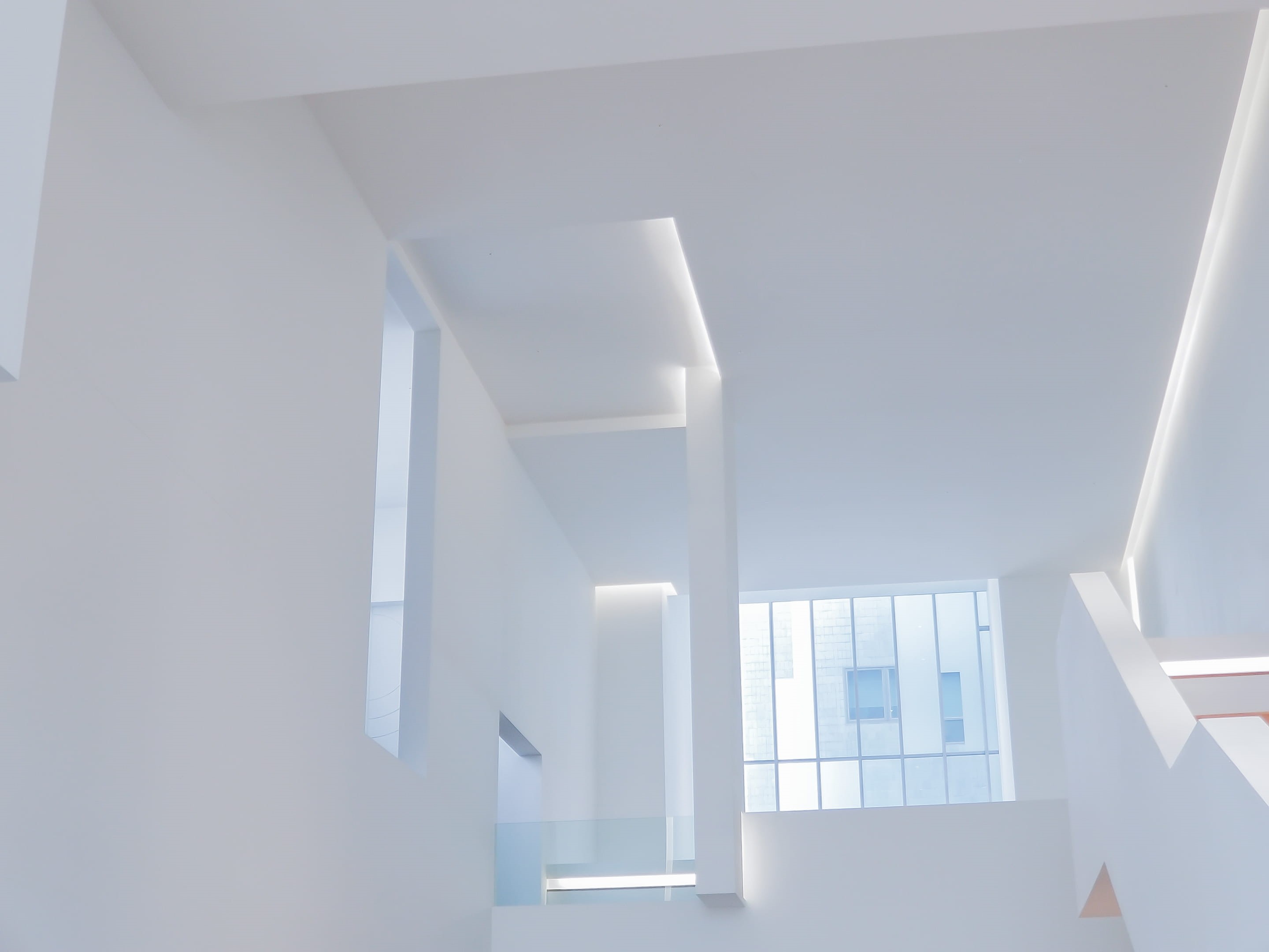 minimal, building, seoul, staircase, interior, white, 2K, geometry, sunlight, no people, architecture, white color, architectural feature, indoors, HD Wallpaper