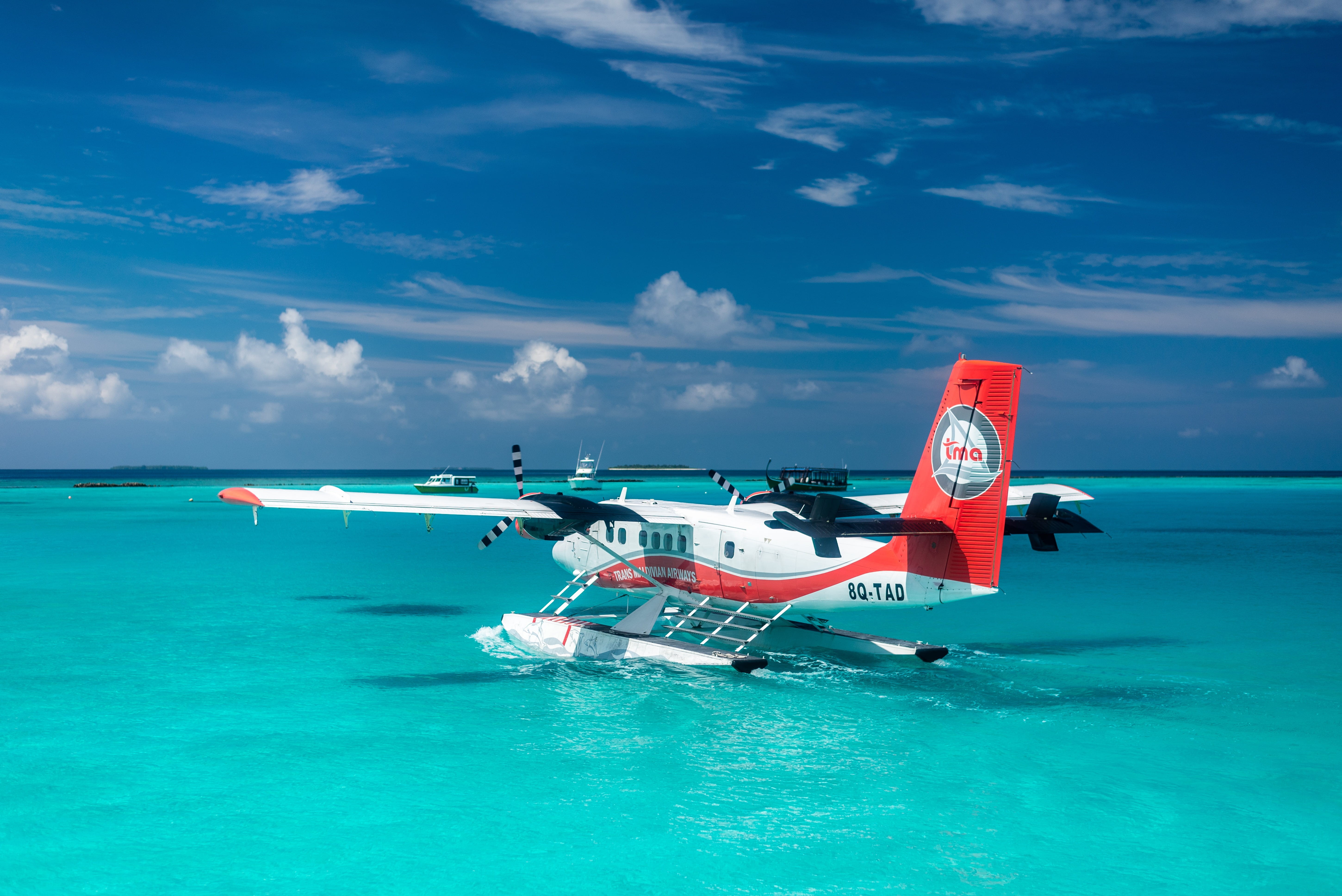 sea, beauty in nature, incidental people, travel, maldives, ice, outdoors, blue, mode of transportation, watercraft, land, seaplane, cloud - sky, nautical vessel, HD Wallpaper
