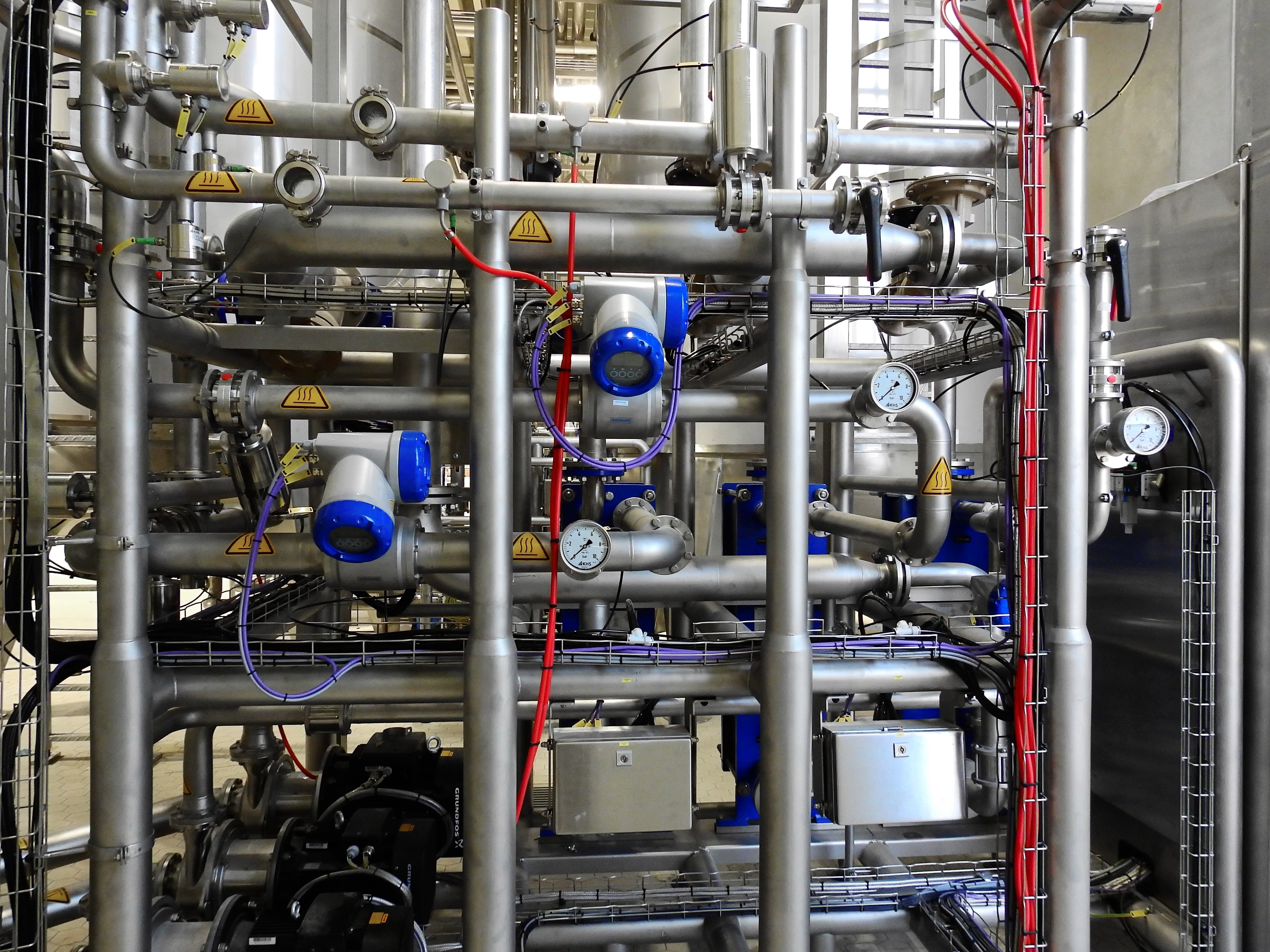 stainless steel, risk, valves, machine part, gray, equipment, 4K, industry, fuel and power generation, connection, pipes, metal, industrial, ad, manufacturing equipment, HD Wallpaper