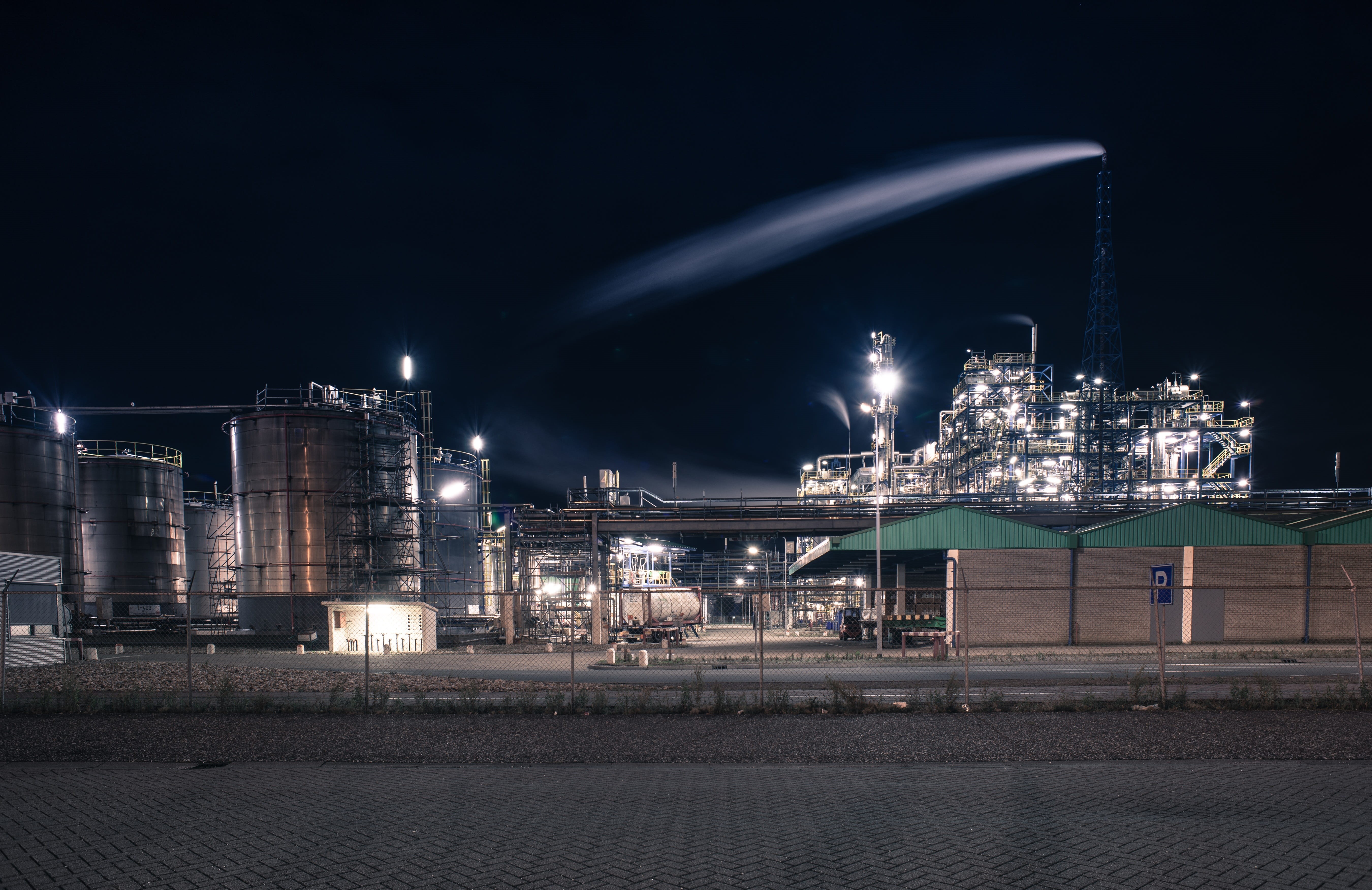 lighting equipment, no people, factory, business, manufacturing, building exterior, power, production, chimney, nature, transportation, building, city, HD Wallpaper