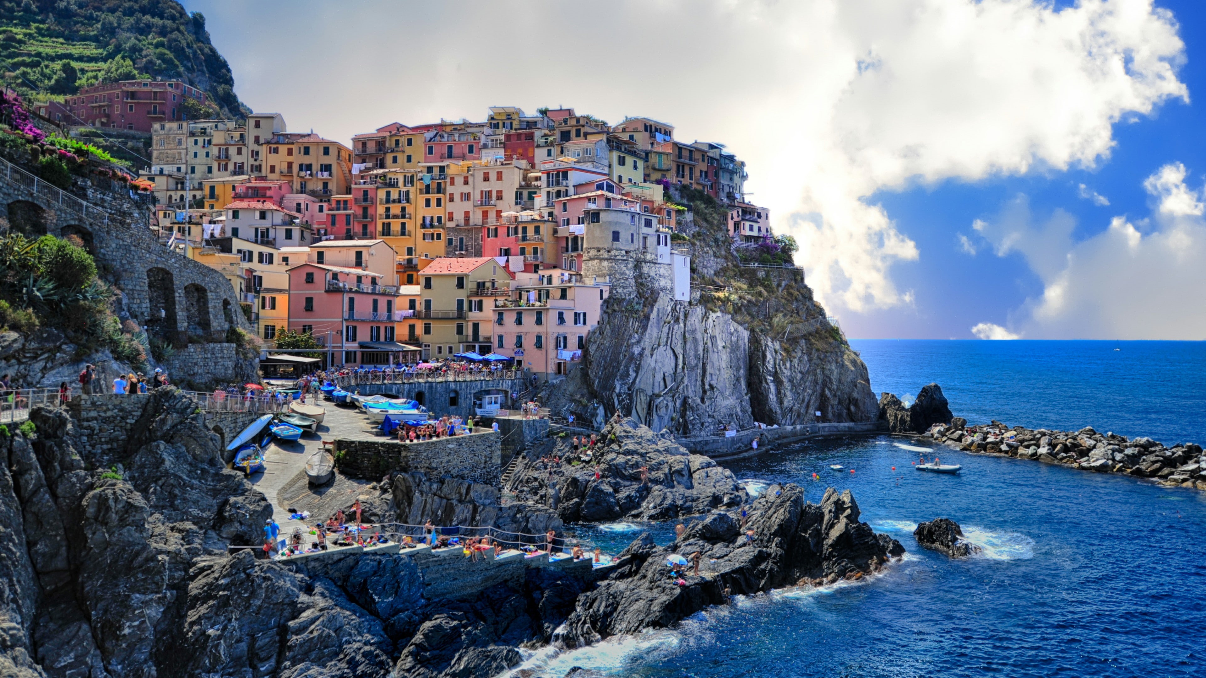 europe, la spezia, cloud, tourism, cape, rock, italy, manarola, village, 4K, sea, promontory, liguria, cliff, cinque terre, terrain, coast, sky, water, HD Wallpaper