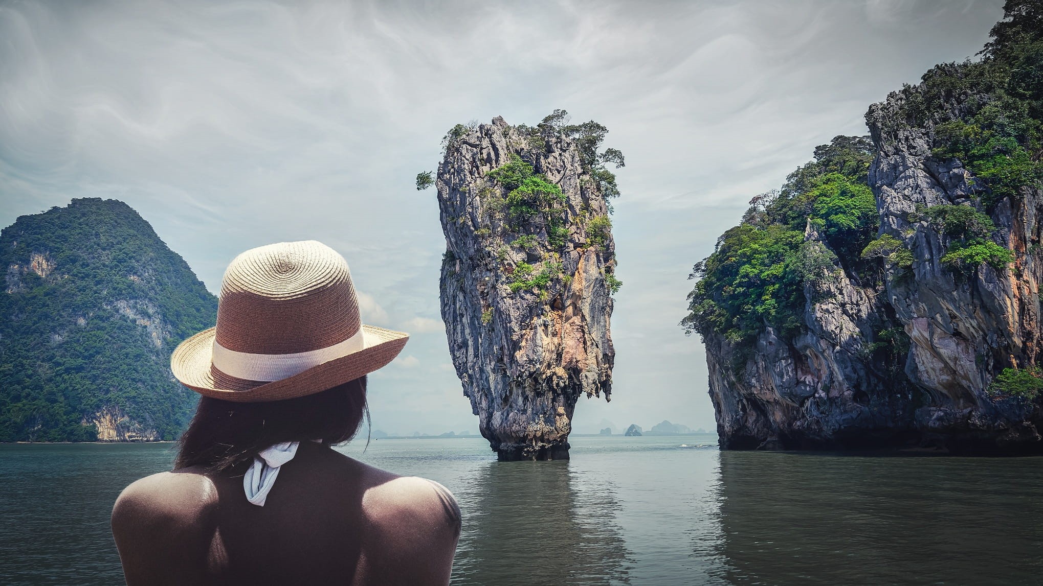 solid, clothing, person, lifestyles, looking at view, rear view, leisure activity, clear, 1080P, summer, sea ​​view, the sky, rock - object, hat, adult, HD Wallpaper