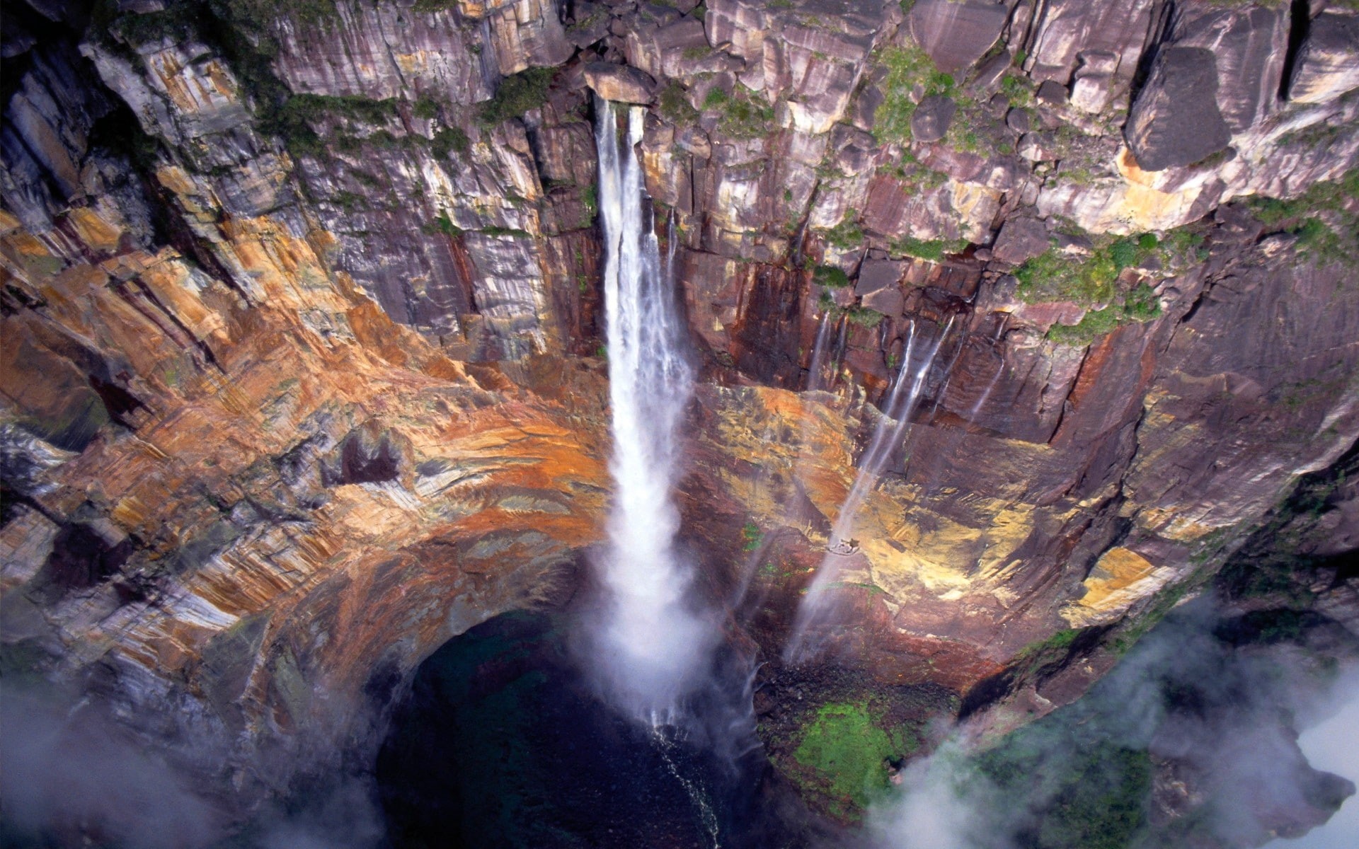 beauty in nature, environment, scenics - nature, solid, nature, outdoors, formation, Venezuela, mist, geology, rock, motion, mountains, flowing water, no people, HD Wallpaper