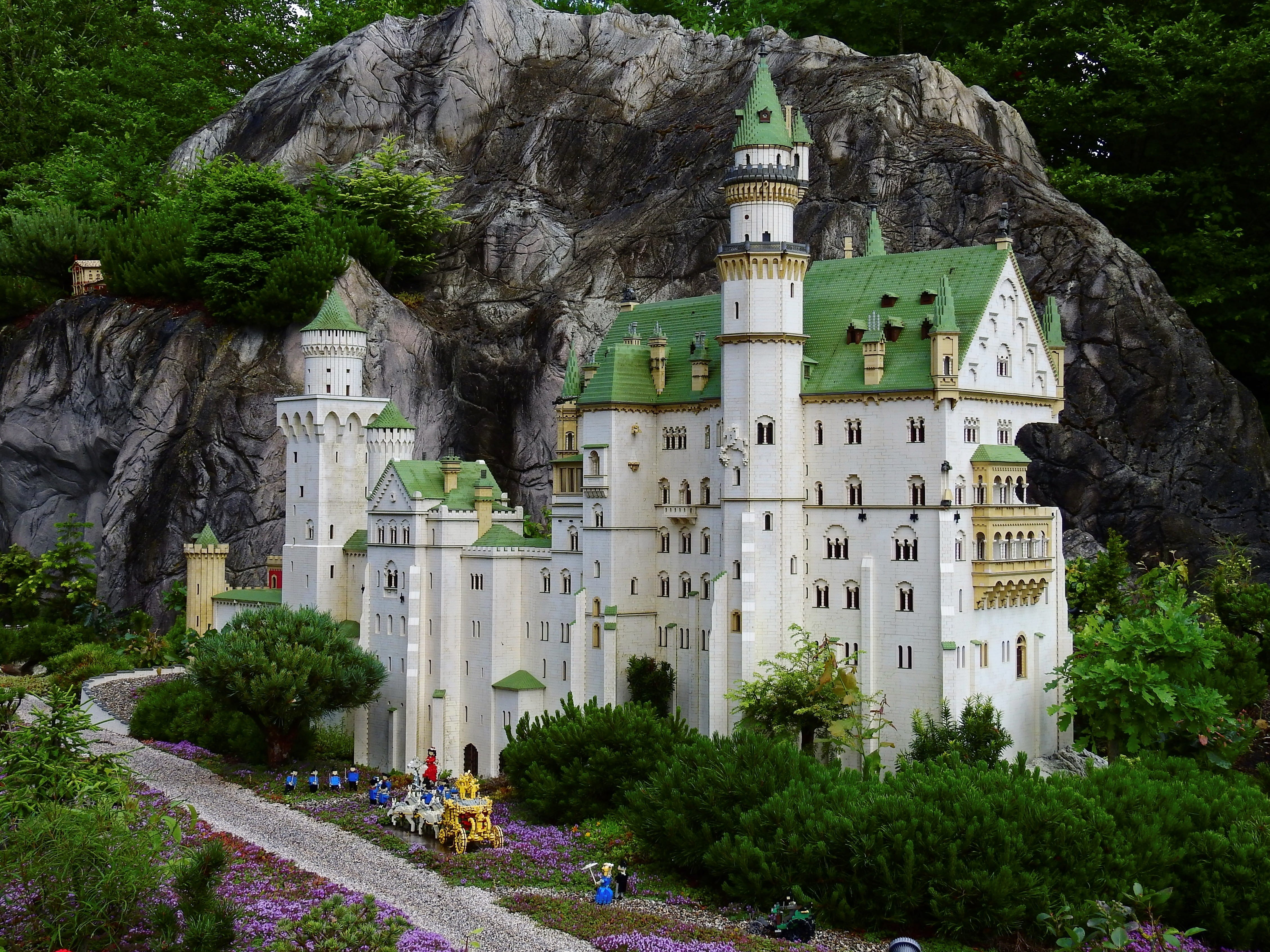 history, low angle view, legoland, plant, mountain, white, back, green building, building exterior, theme park, lego blocks, the past, growth, place of worship, HD Wallpaper