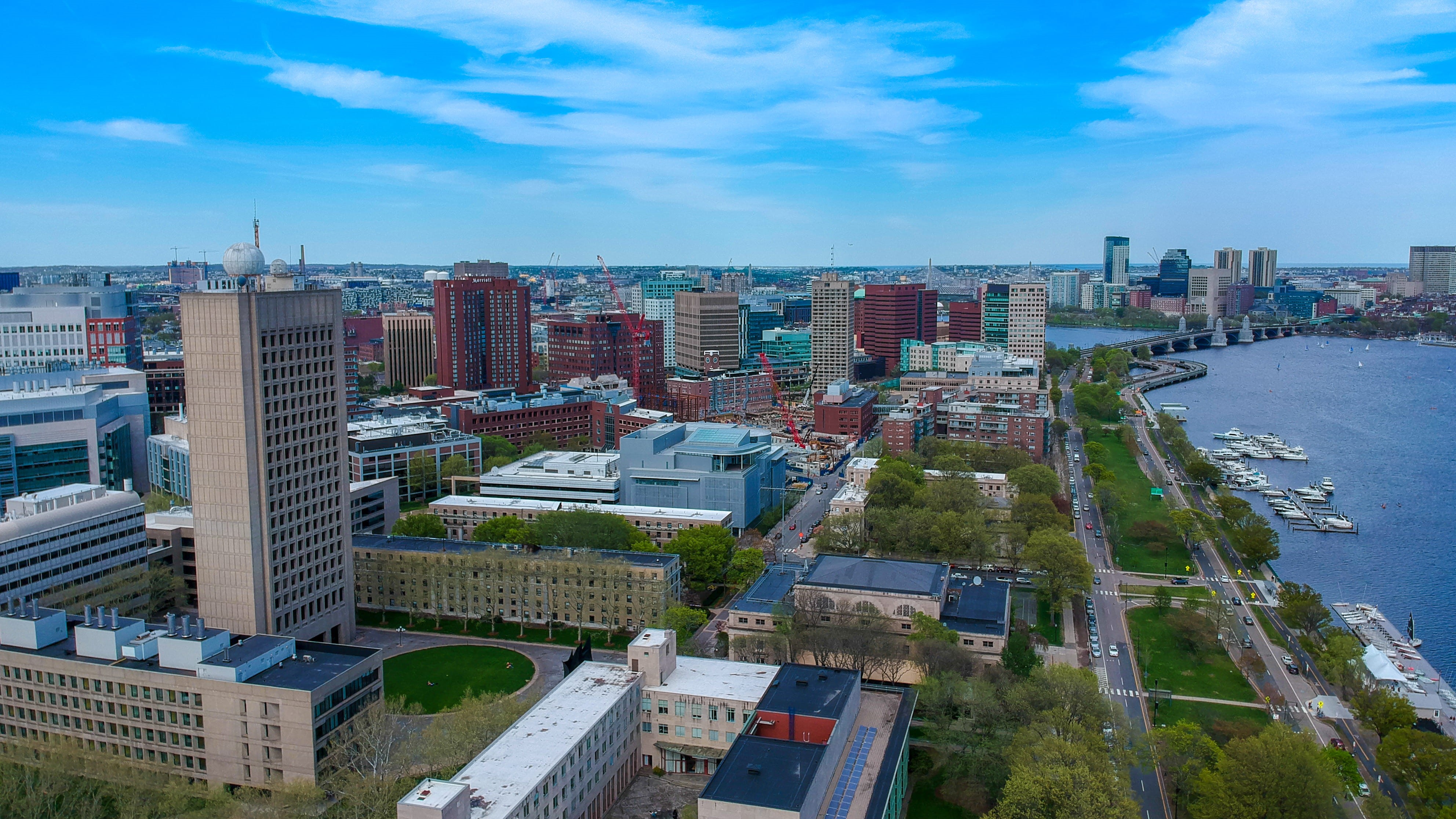 building exterior, residential district, apartment, no people, charles river, building, nature, office building exterior, built structure, modern, cloud - sky, HD Wallpaper