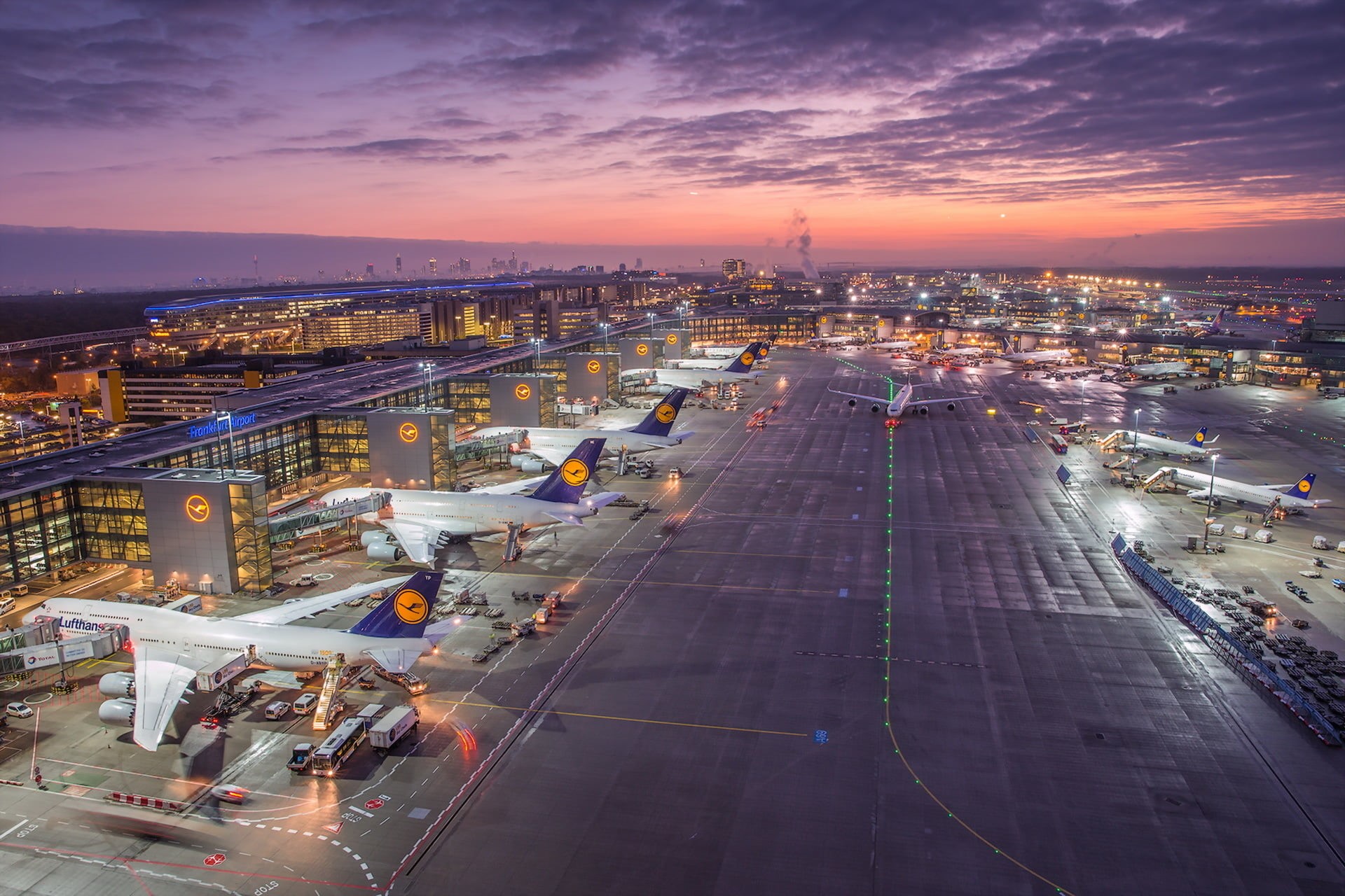 mode of transportation, road, high angle view, Germany, cityscape, night, architecture, sky, skyscraper, illuminated, travel, Frankfurt Airport, city, built structure, HD Wallpaper