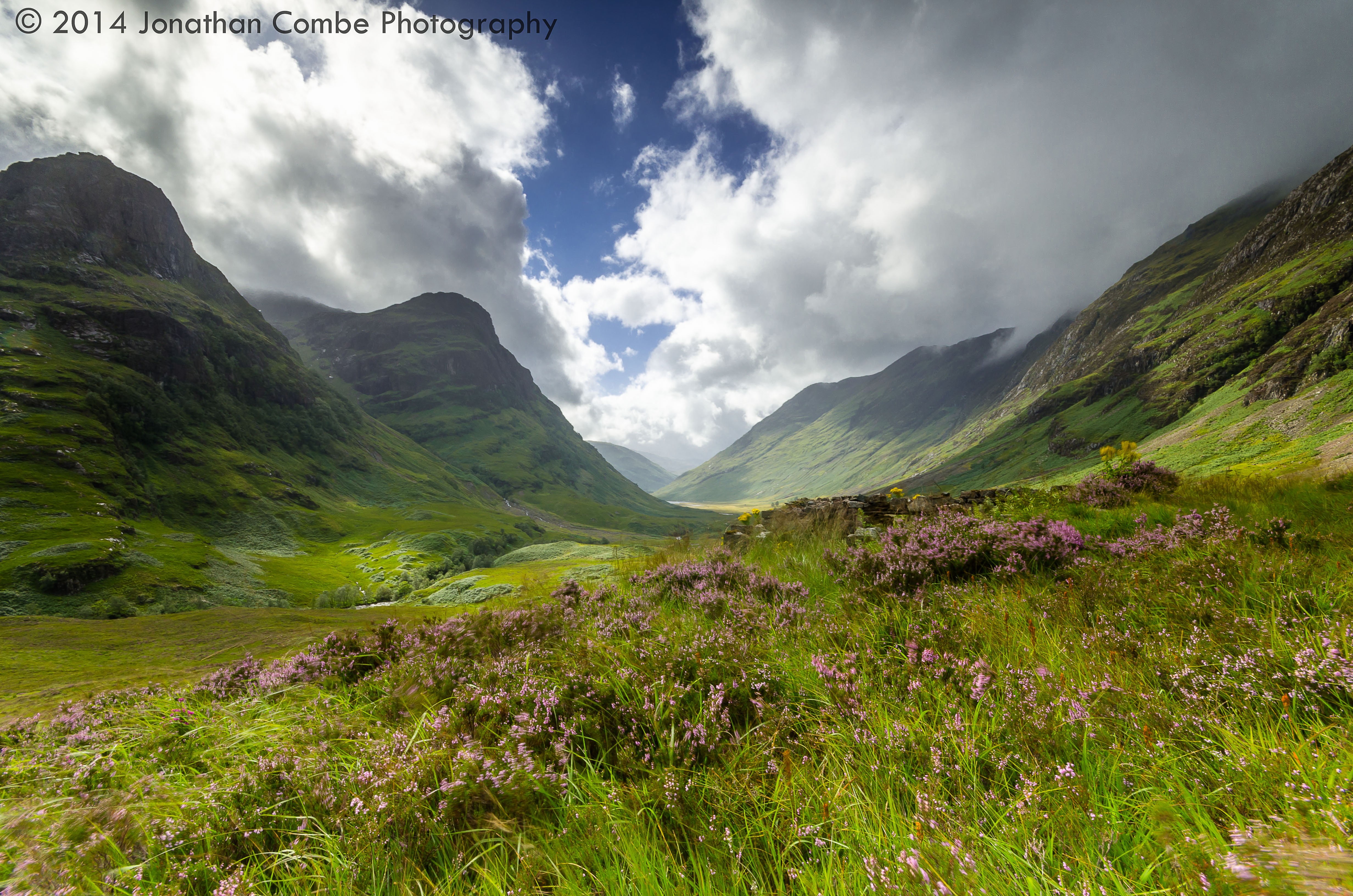 mountains, rock - Object, Glencoe, grass, 4K, travel, EXPLORED, green mountains, light, hill, green, Sigma, landscape, green Color, landscapes, day, meadow, HD Wallpaper