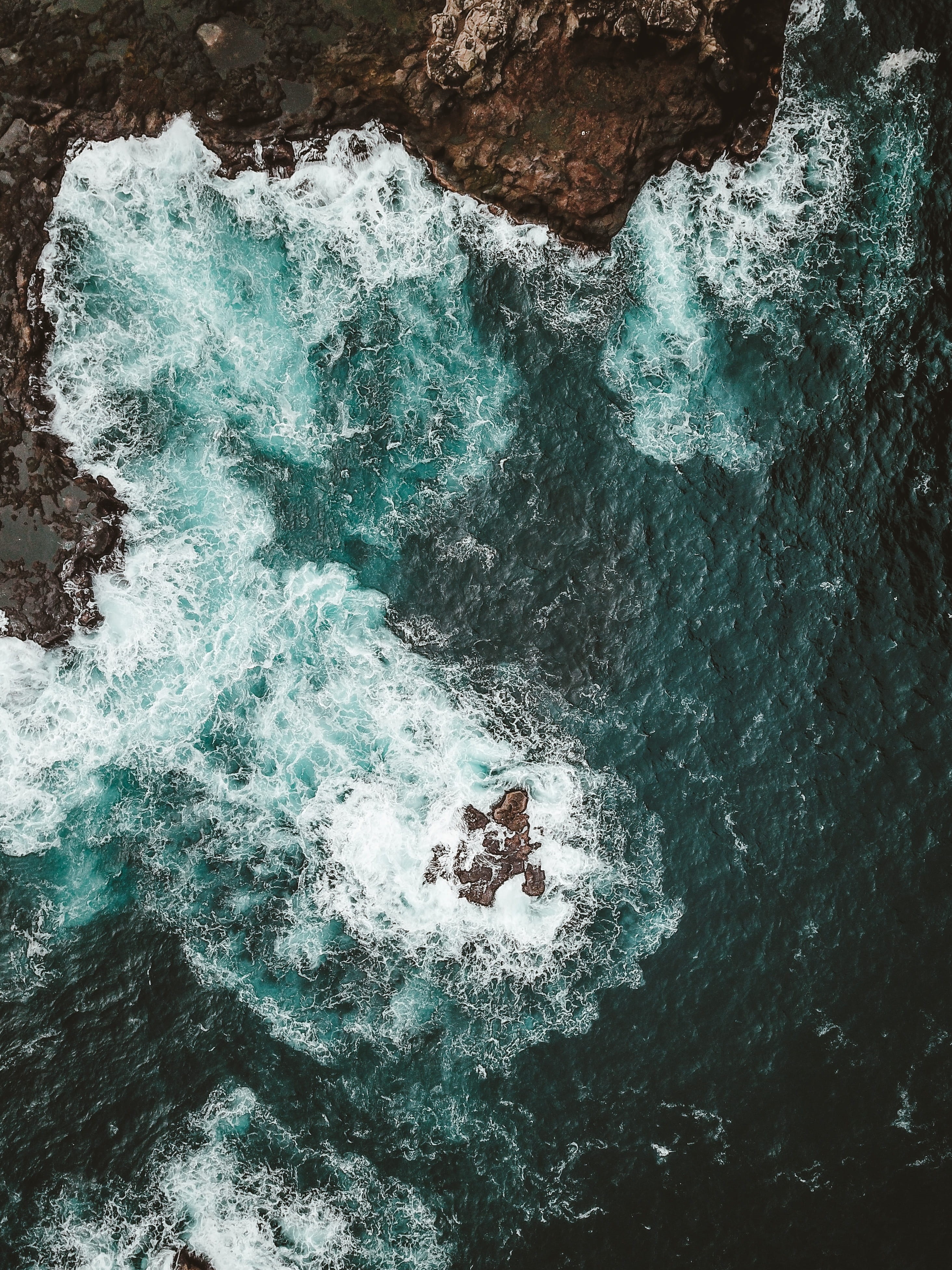 rock, choppy, power in nature, no people, rock - object, sea, outdoors, high angle view, sport, near, nature, 4K, rough, shore, waterfront, brown, aerial view, Phone HD Wallpaper