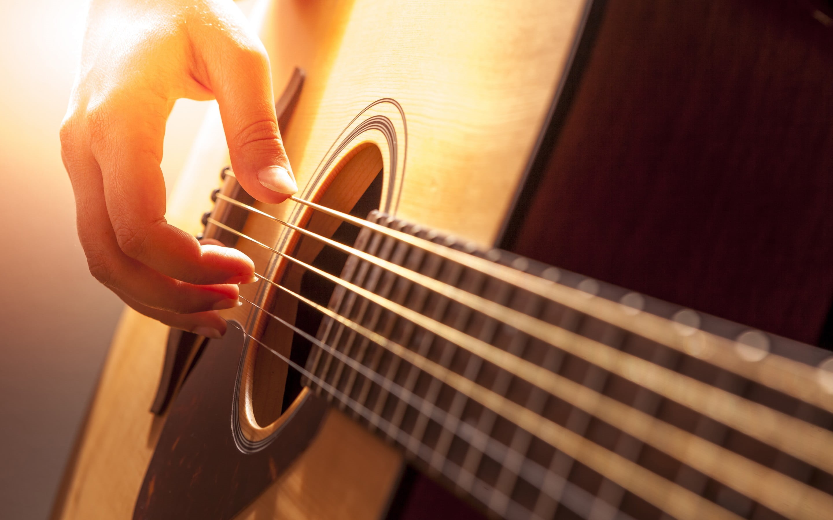 adult, musical instrument, one person, arts culture and entertainment, acoustic guitar, playing, brown, rock music, hand, skill, musical equipment, human body part, HD Wallpaper