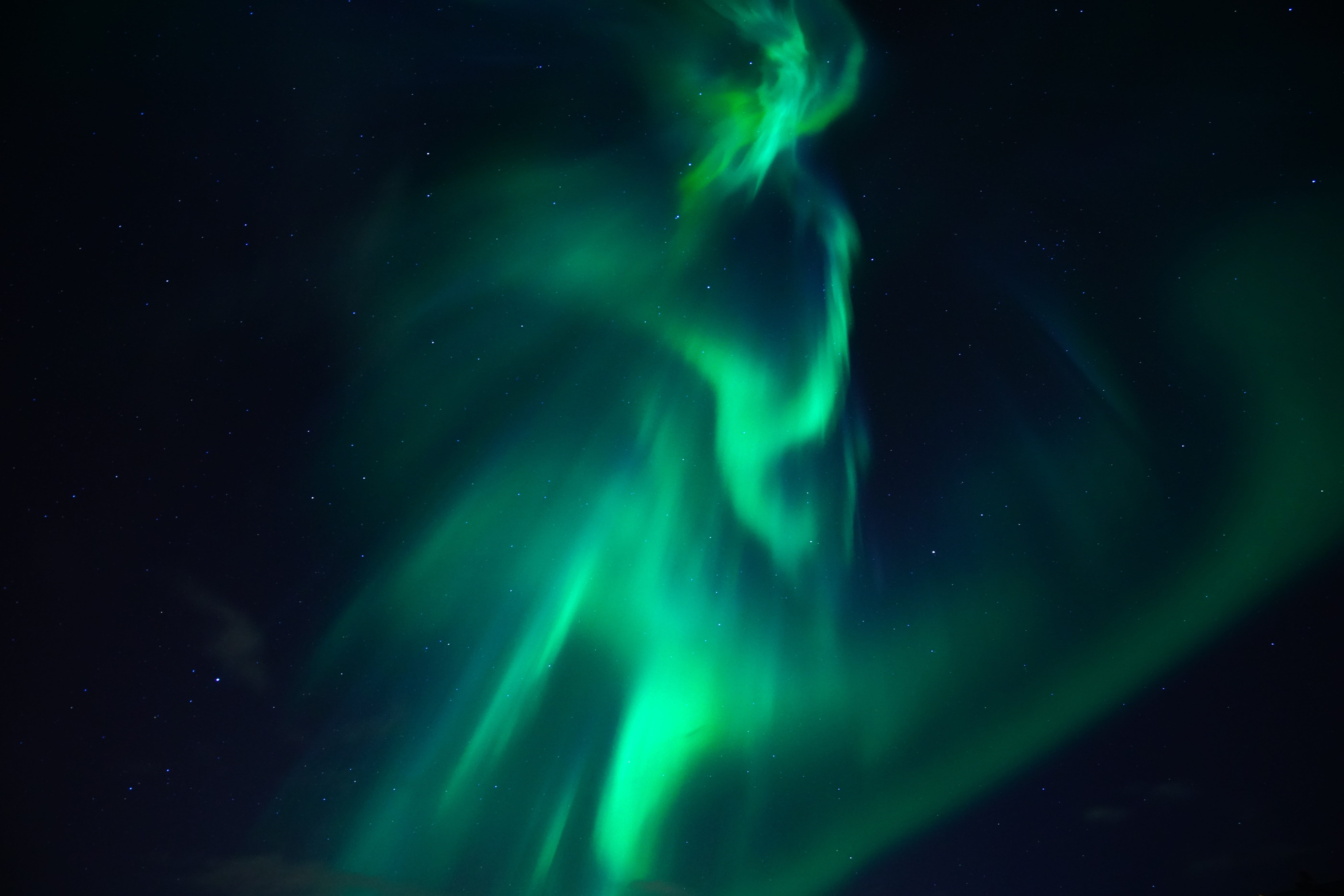 space, solar wind, beauty in nature, fluorescence, electrons, cosmos, hercules, atmosphere, scenics - nature, blue, magnetosphere, bluish, green, excited nitrogen atoms, HD Wallpaper