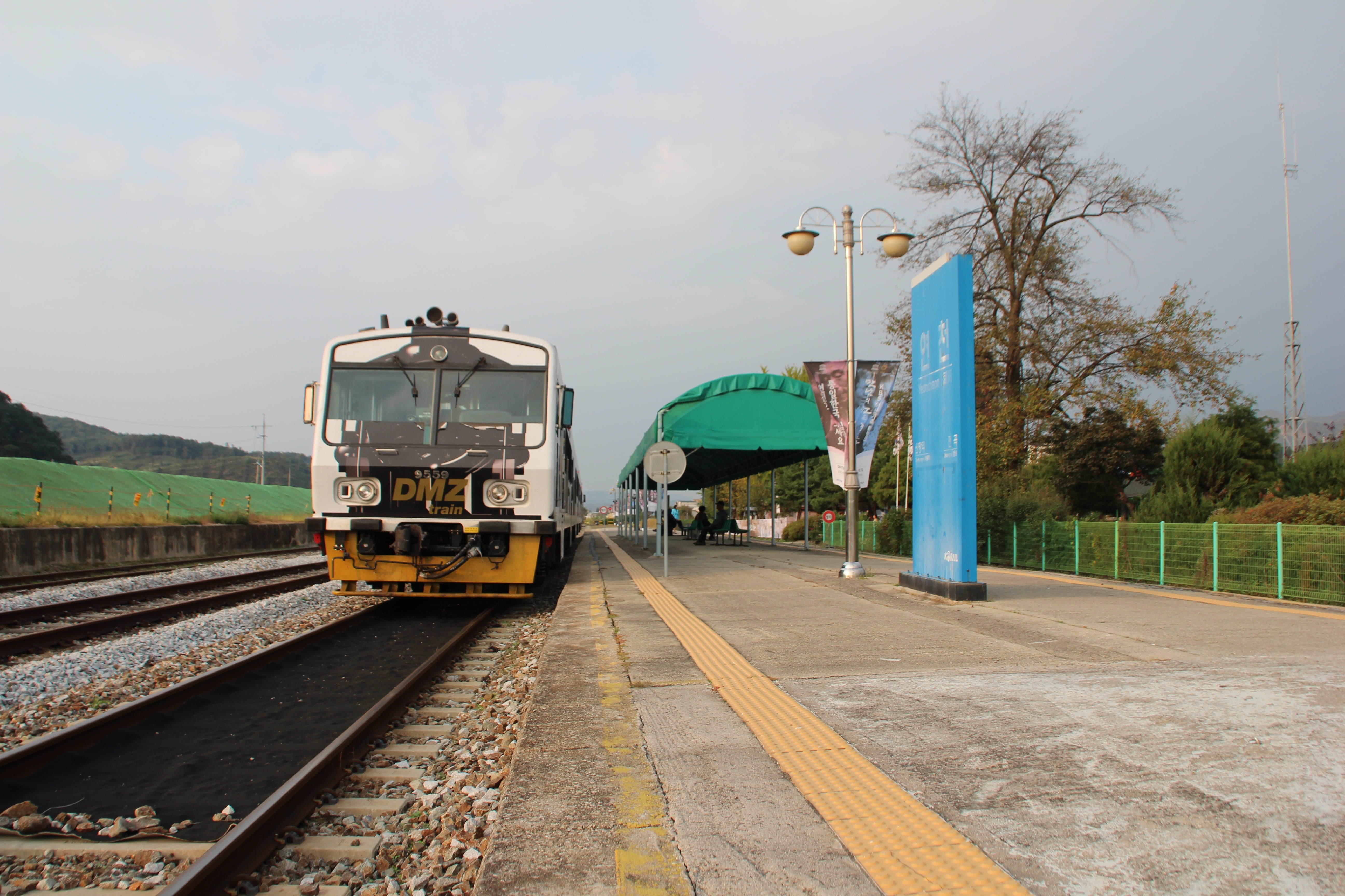 railway, country, dmz, bus, the same car, track, transportation, cloud - sky, diesel, train station, train, transport, shipping, train - vehicle, plant, HD Wallpaper