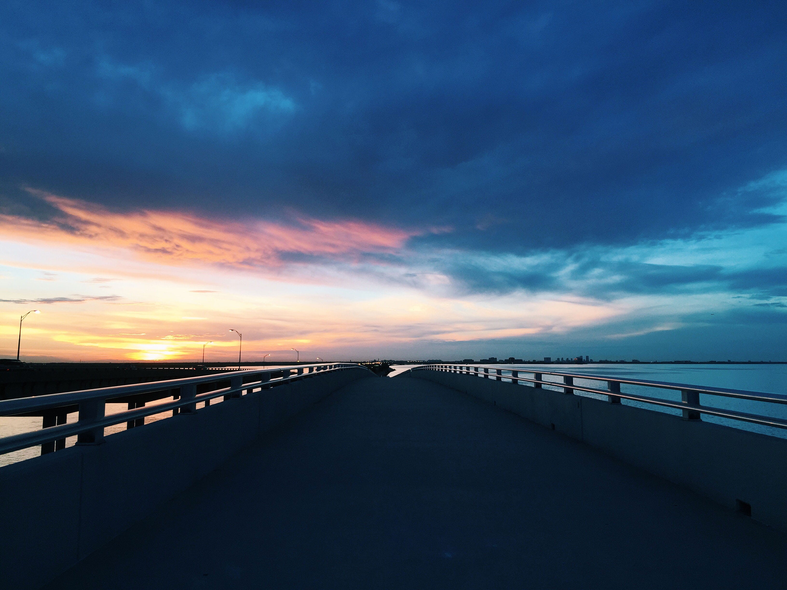 multiple Lane Highway, connection, photos, blue, 2K, scenics - nature, water, Tampa, Bridge, sea, bridge - Man Made Structure, beauty in nature, architecture, HD Wallpaper