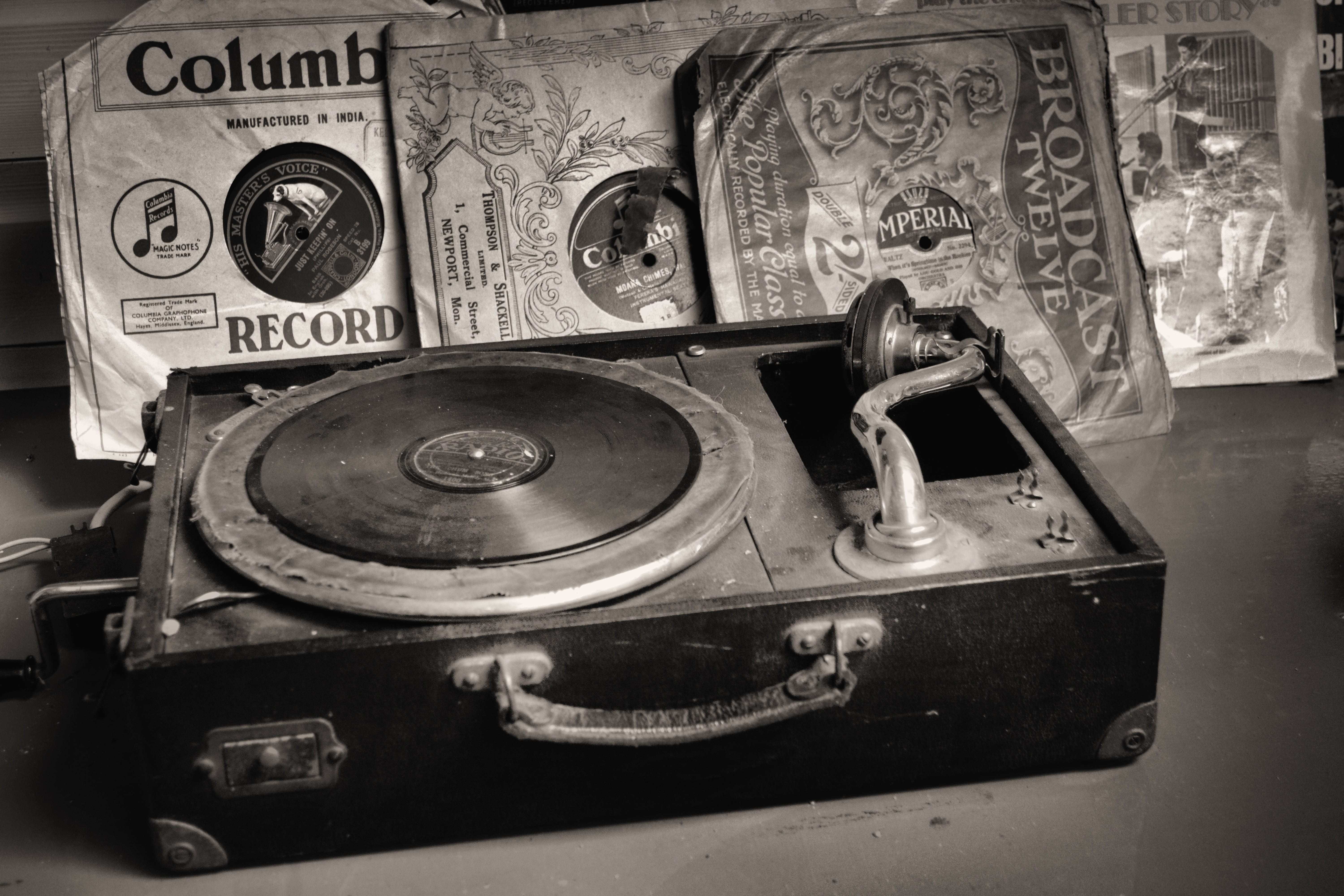 vinyl, record player, grayscale, communication, records, equipment, obsolete, the past, music, history, arts culture and entertainment, close-up, retro styled, HD Wallpaper