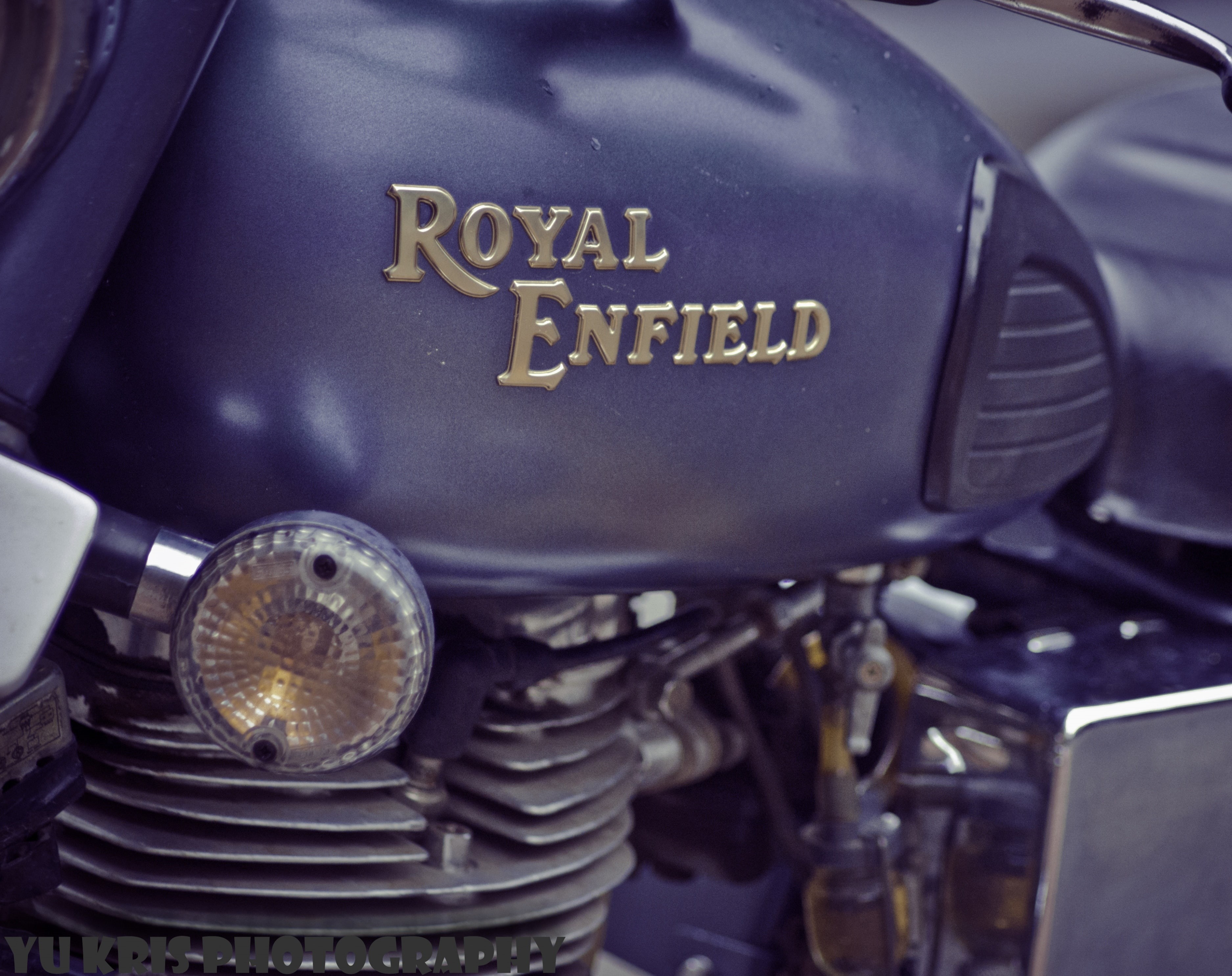 no people, vehicle part, engine, motor vehicle, blue, text, land vehicle, car, machinery, motorcycle, 2K, Vintage, transportation, western script, day, HD Wallpaper