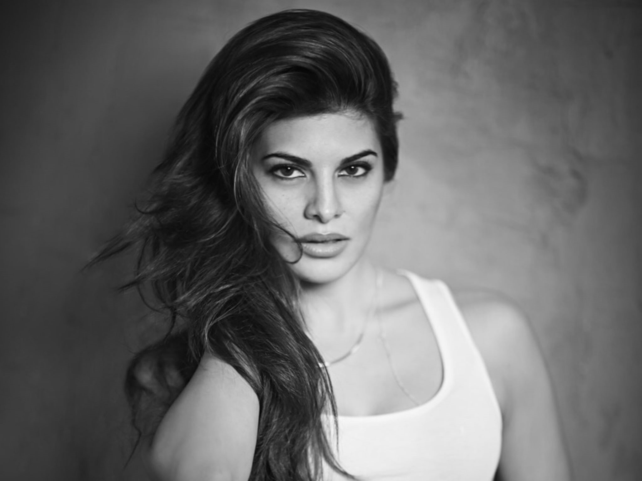 hairstyle, women, headshot, fashion, young women, front view, bw, adult, long hair, 1080P, portrait, young adult, human hair, Fernandez, hair, beautiful people, HD Wallpaper