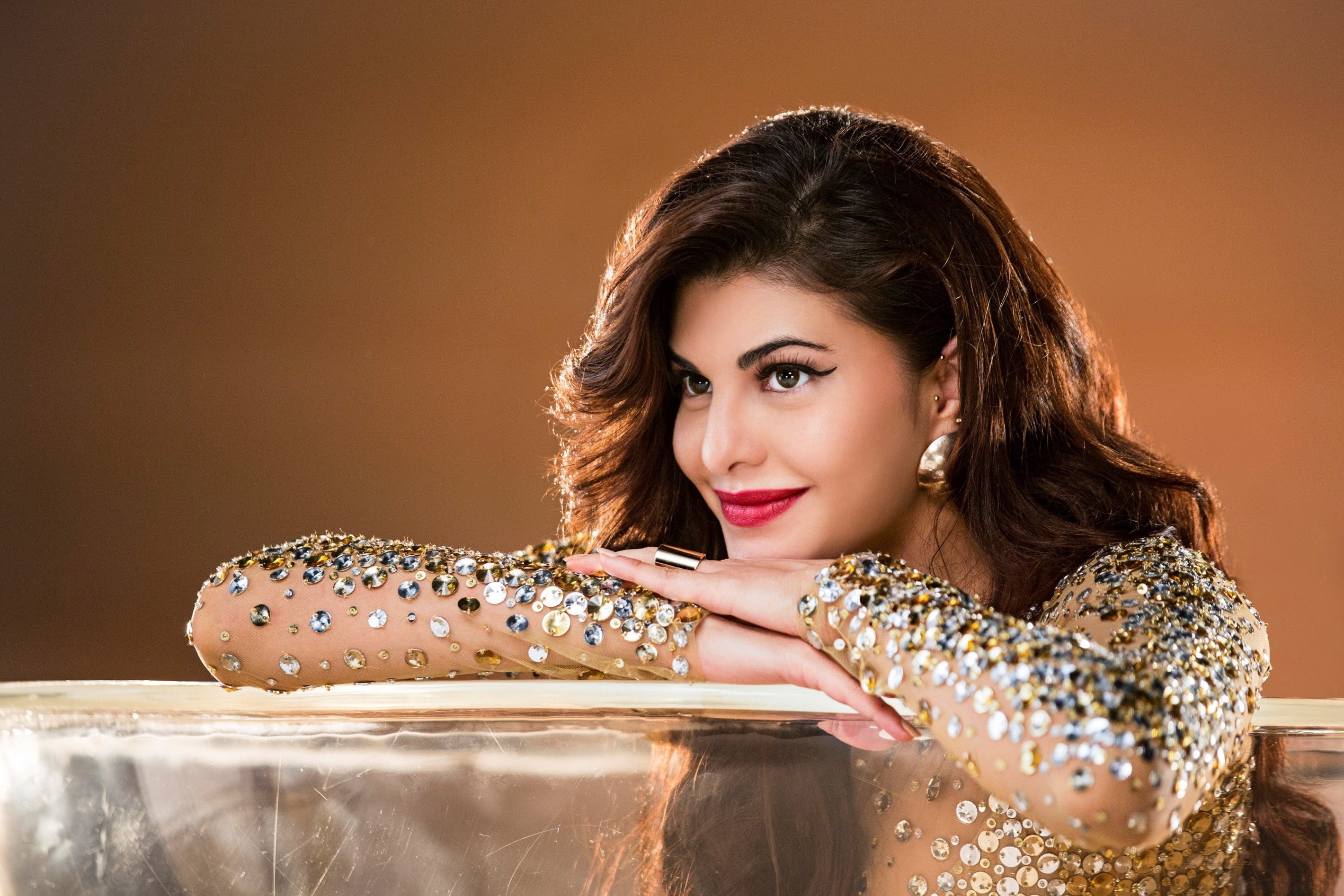 Brown Eyes, Sri Lankan, 2K, Smile, Lipstick, Actress, Model, Jacqueline Fernandez, Brunette, Actresses, HD Wallpaper
