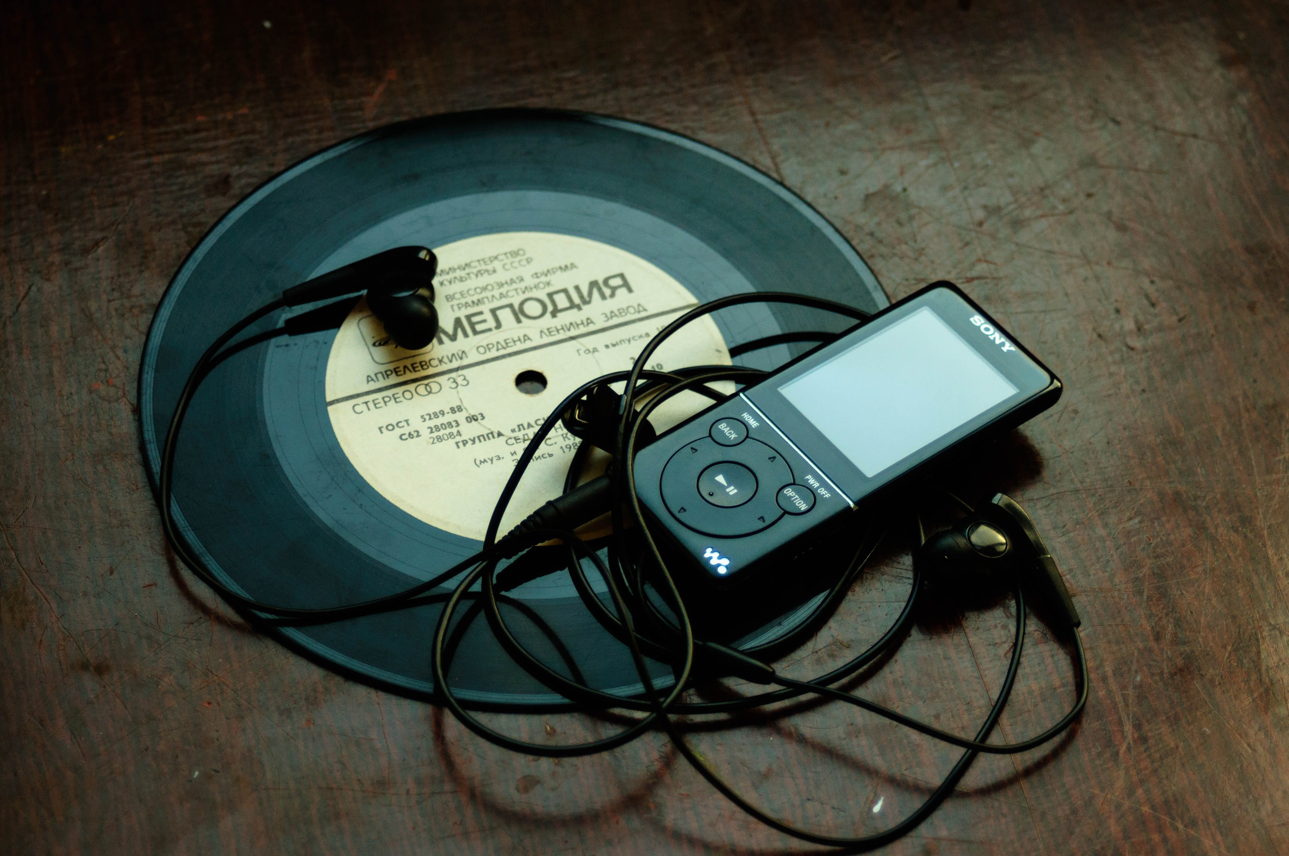 connection, text, retro, high angle view, music, sound recording equipment, wood - material, table, technology, electrical equipment, equipment, ear, 4K, HD Wallpaper