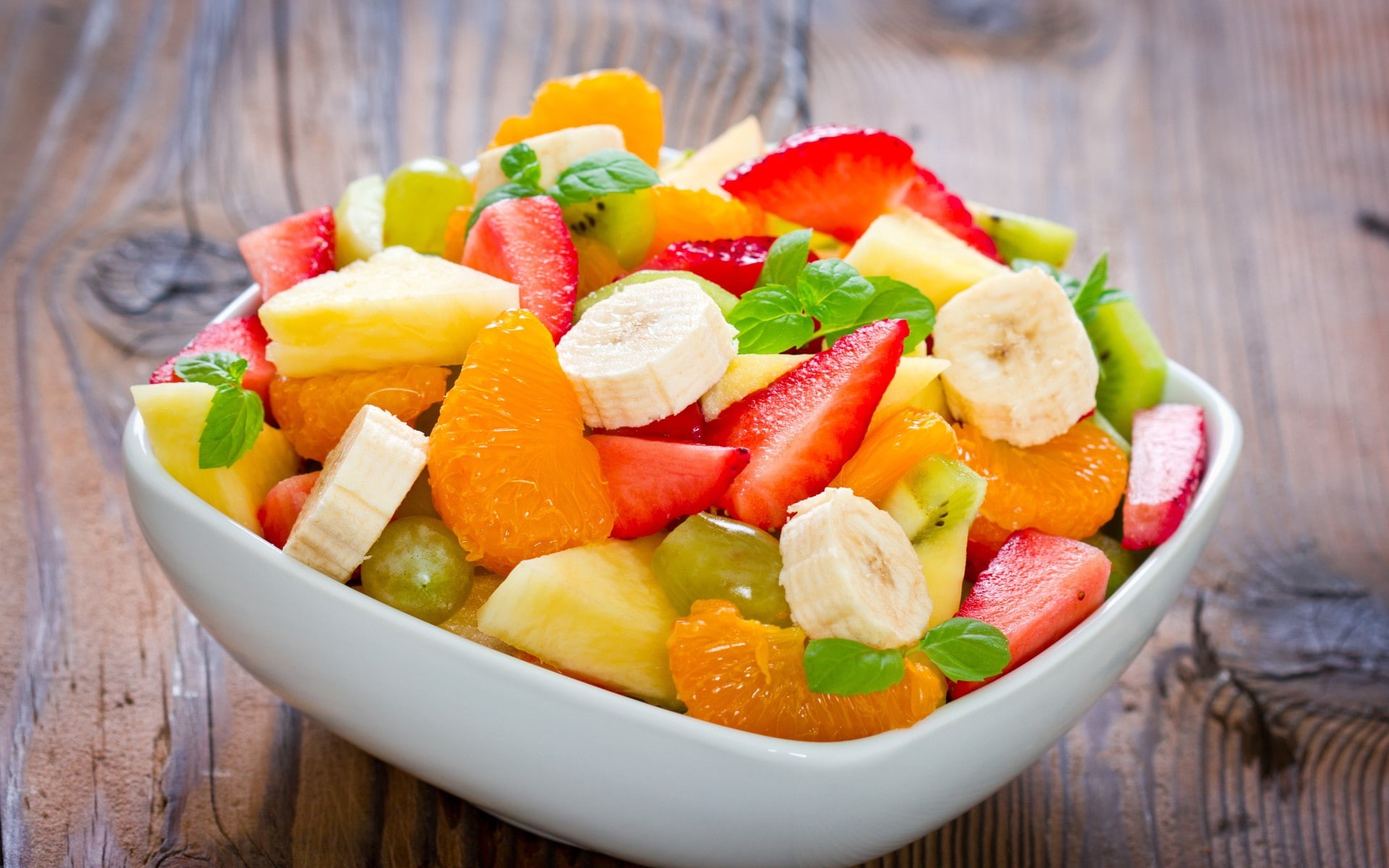 colorful, 1080P, vegetarian food, salad, studio shot, lunch, fruit, crockery, fruit salad, healthy eating, table, strawberries, wooden surface, slice, HD Wallpaper