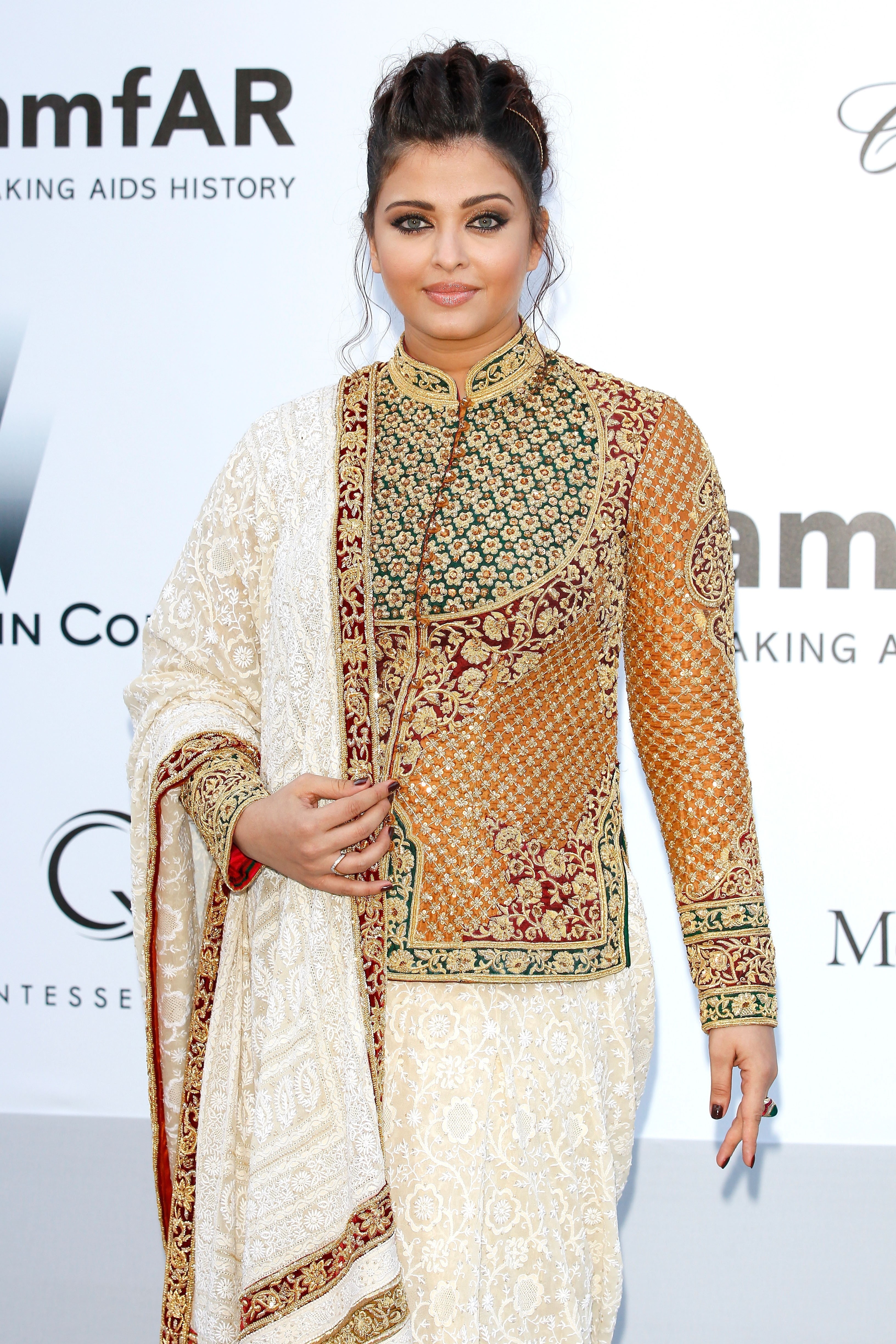 actress, wallpape, art, bollywood, rai, x, awards, aishwarya, hd, 4K, girls, Models, entertainment, aids, indian, cinema, Phone HD Wallpaper