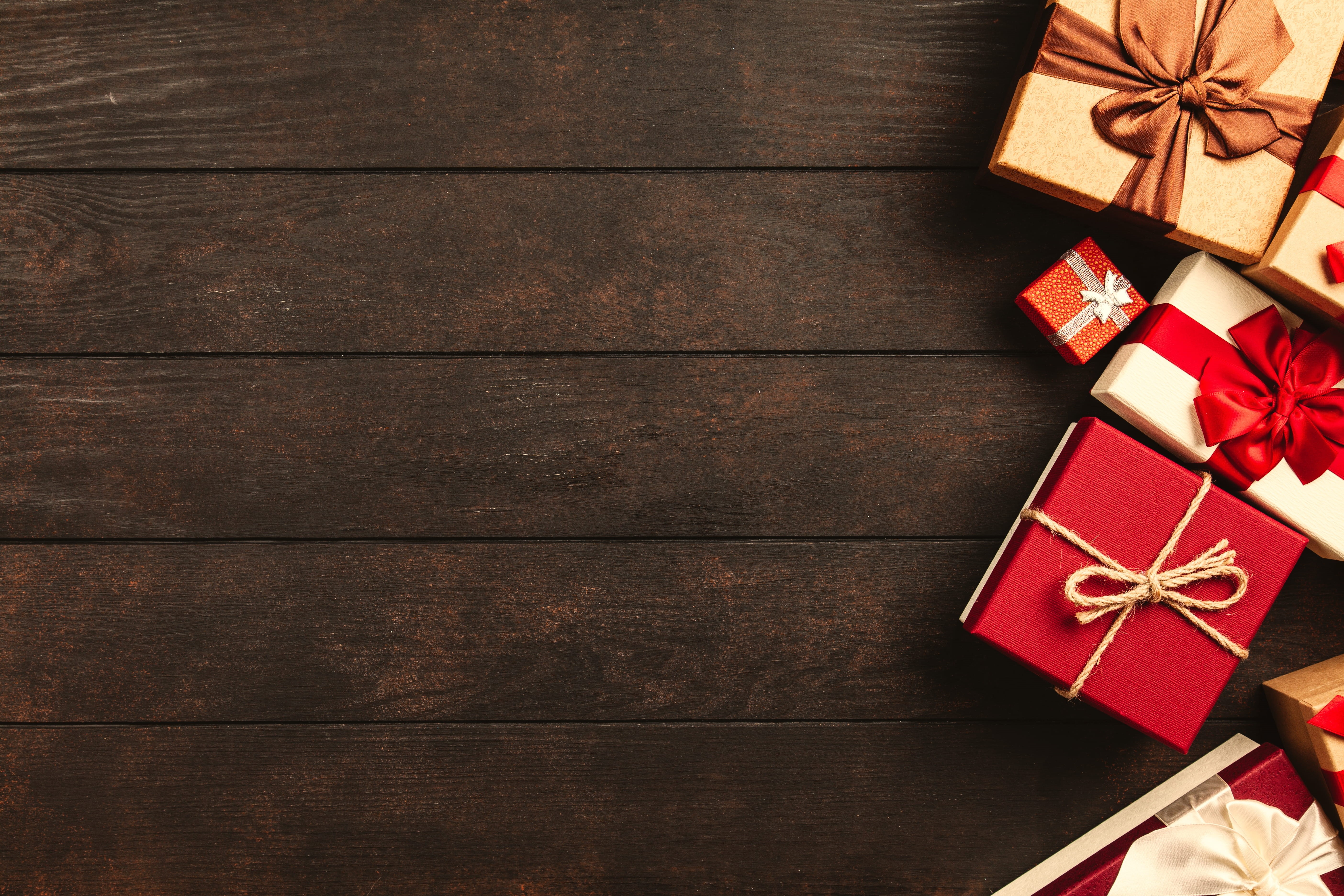 directly above, wrapping paper, no people, studio shot, wood, tied bow, christmas, season, still life, background, wooden, interior design, gift, 5K, indoors, HD Wallpaper