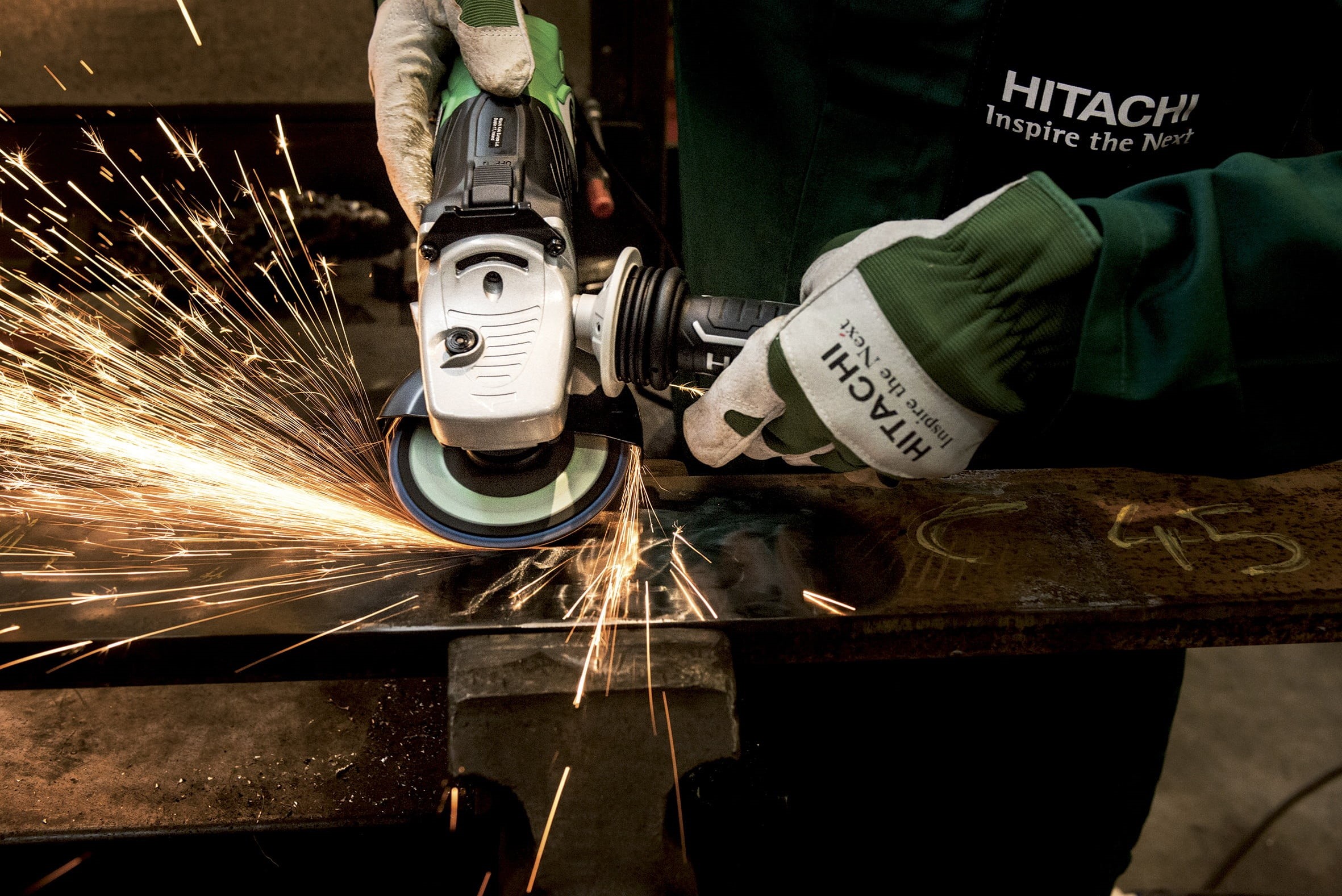 shipyard, building, working, hitachi, communication, motion, metalwork, indoors, real people, workshop, factory, steel, work Tool, occupation, safety, protection, HD Wallpaper