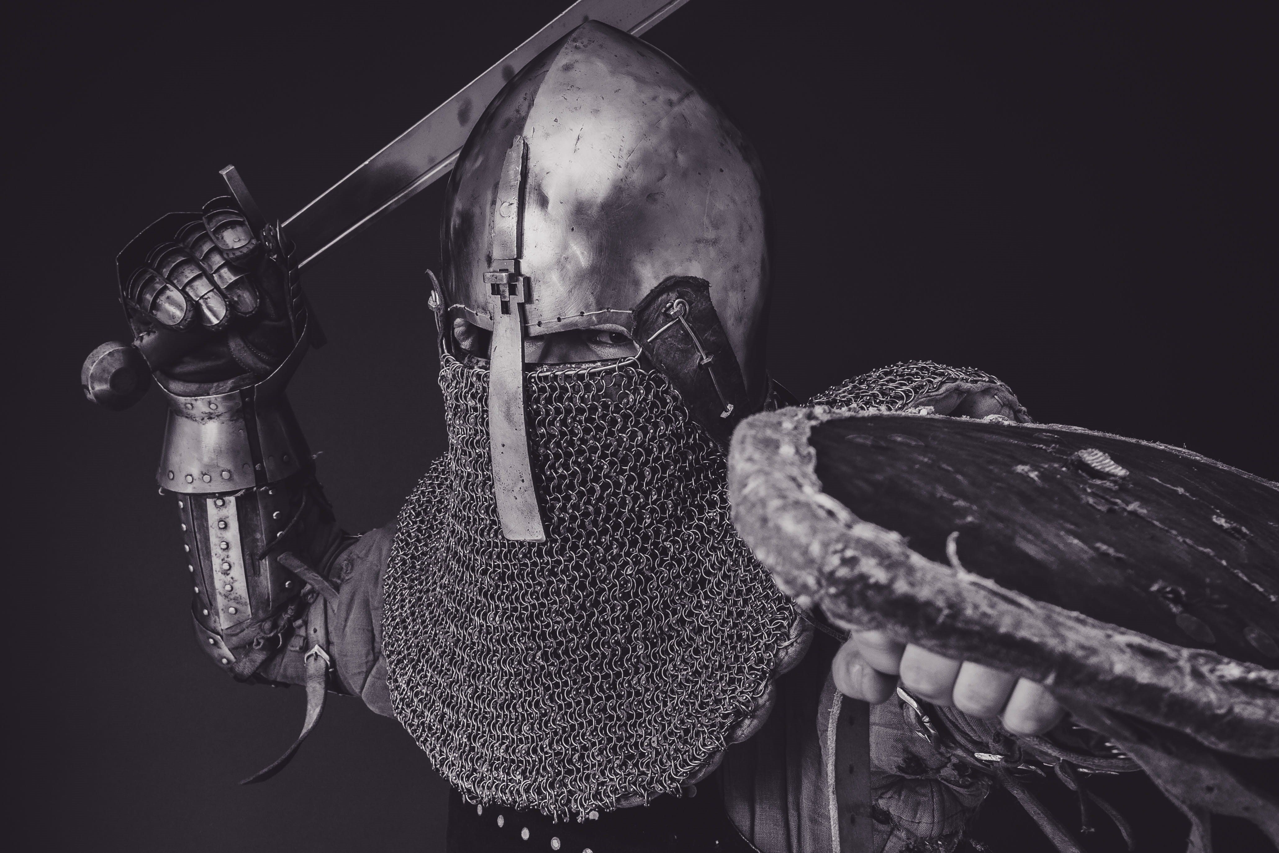 sword, architecture, old, knight - Person, holding, history, one person, 4K, strength, people, men, weapon, knight, wood - material, studio shot, face shield, HD Wallpaper