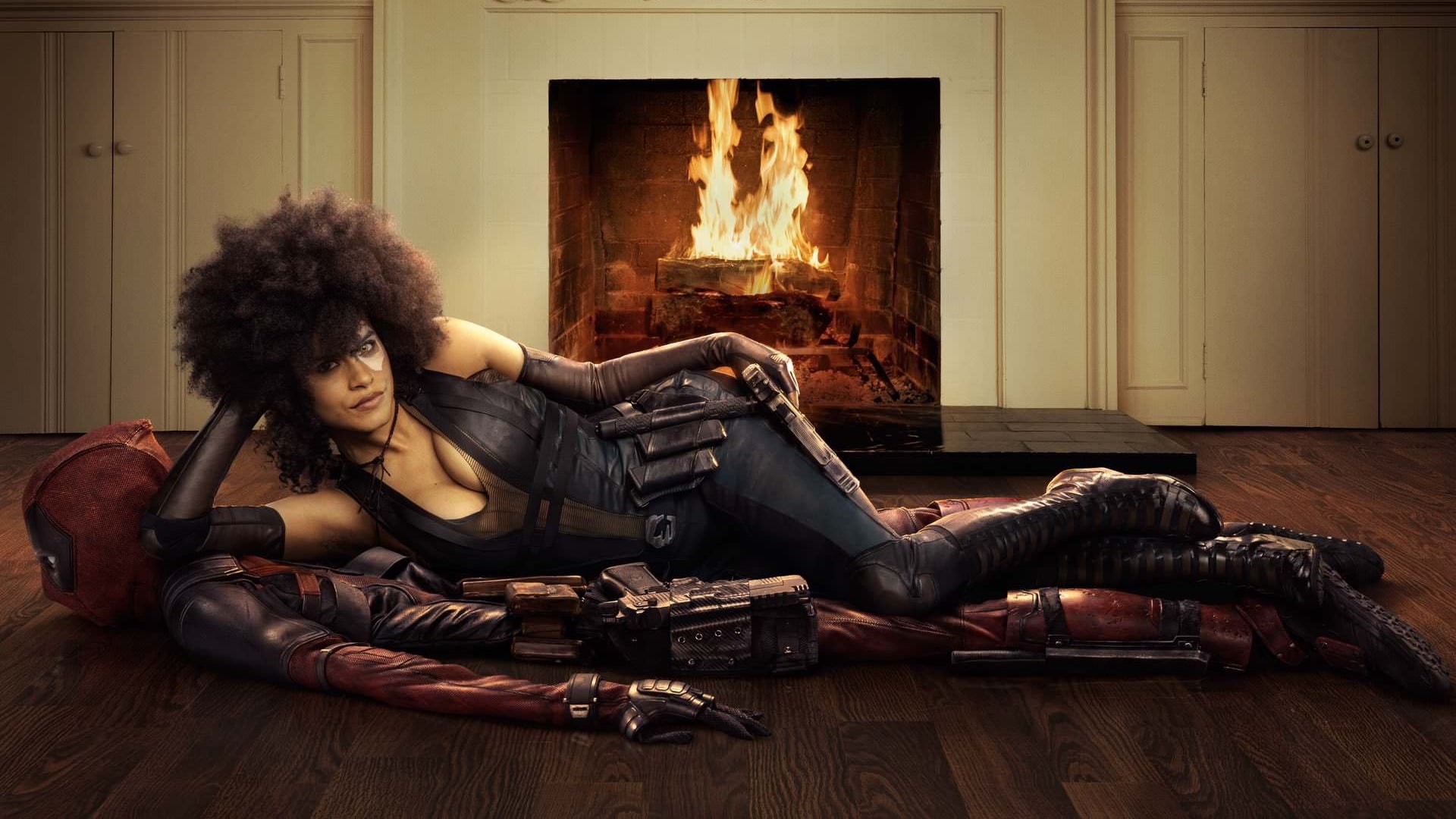 cozy, sitting, young adult, hardwood floor, flooring, Deadpool, fire, wood, armchair, burning, fire - natural phenomenon, adult, full length, Beetz, Zazie, HD Wallpaper