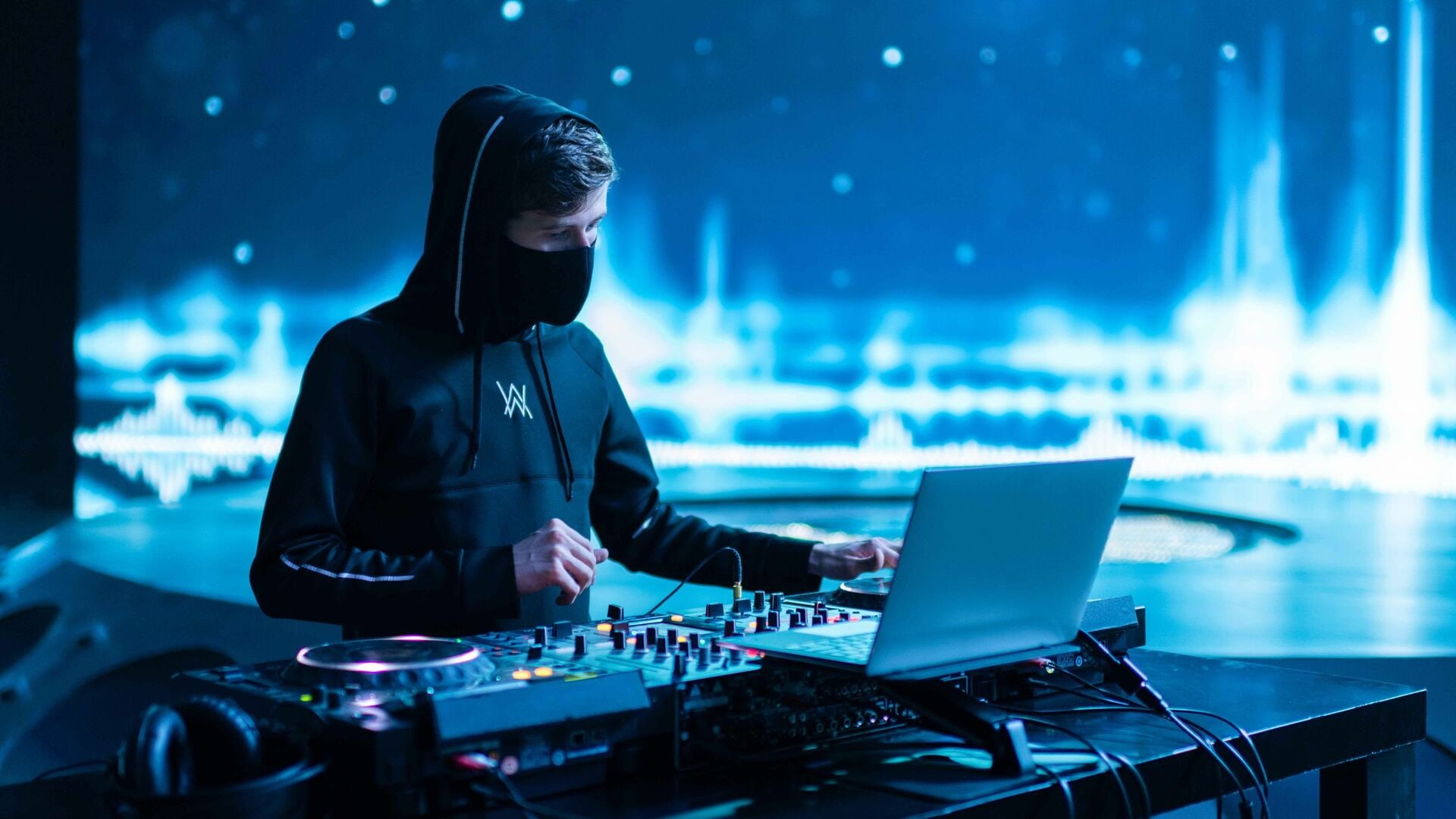 Alan Walker, 1080P, bandanas, HD Wallpaper