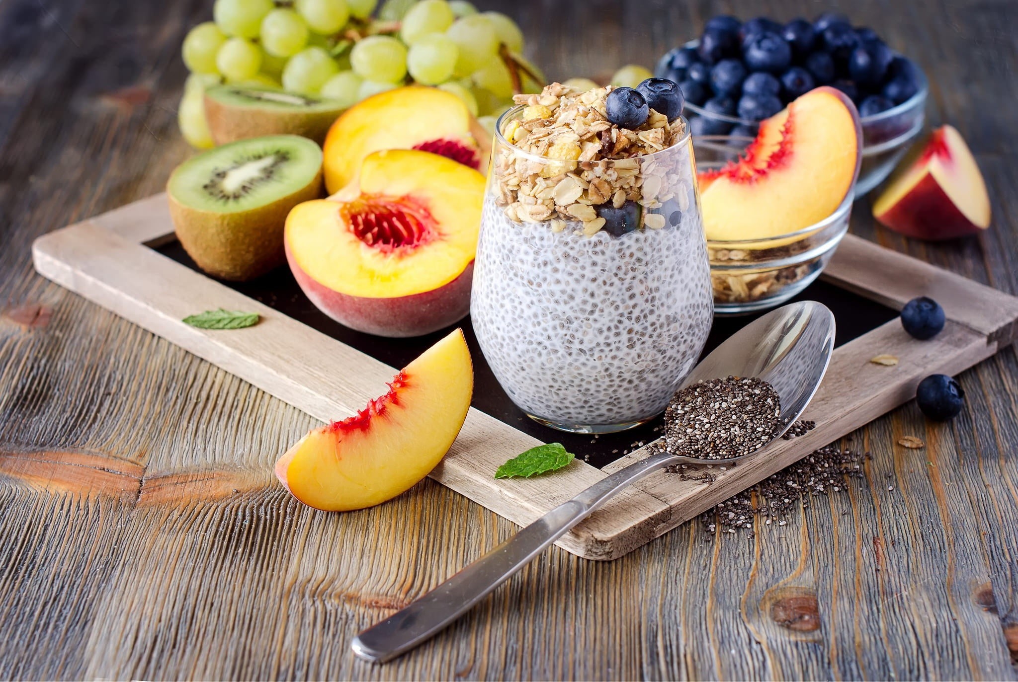 oatmeal, no people, yellow, kitchen utensil, vases, kiwi - fruit, kiwi (fruit), fruit, blueberries, cutting board, indoors, kiwi, wellbeing, white, food, HD Wallpaper