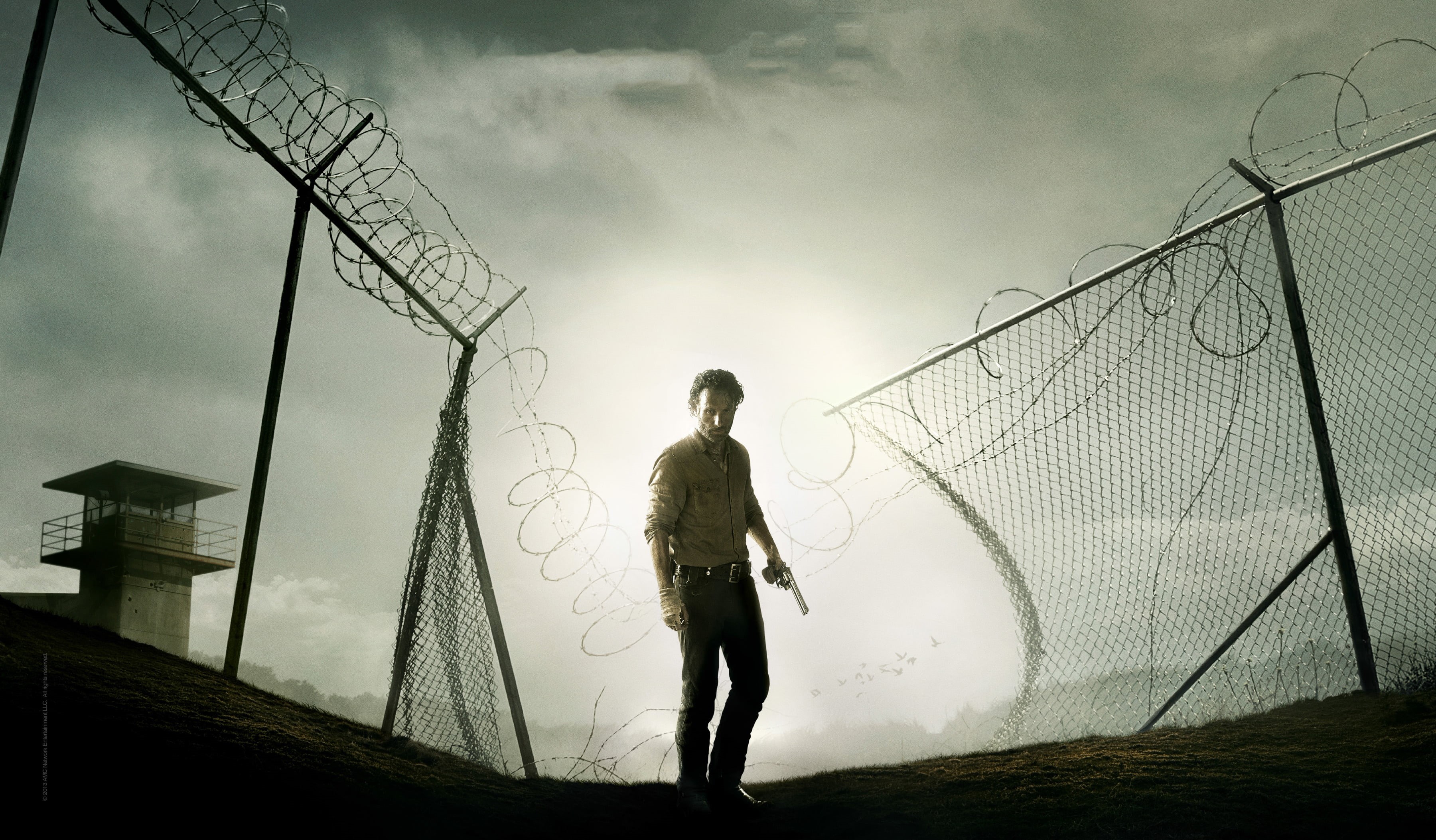 The Walking Dead, young adult, real people, adult, dead, outdoors, rick, casual clothing, boundary, 2K, rear view, walking, one person, cloud - sky, HD Wallpaper