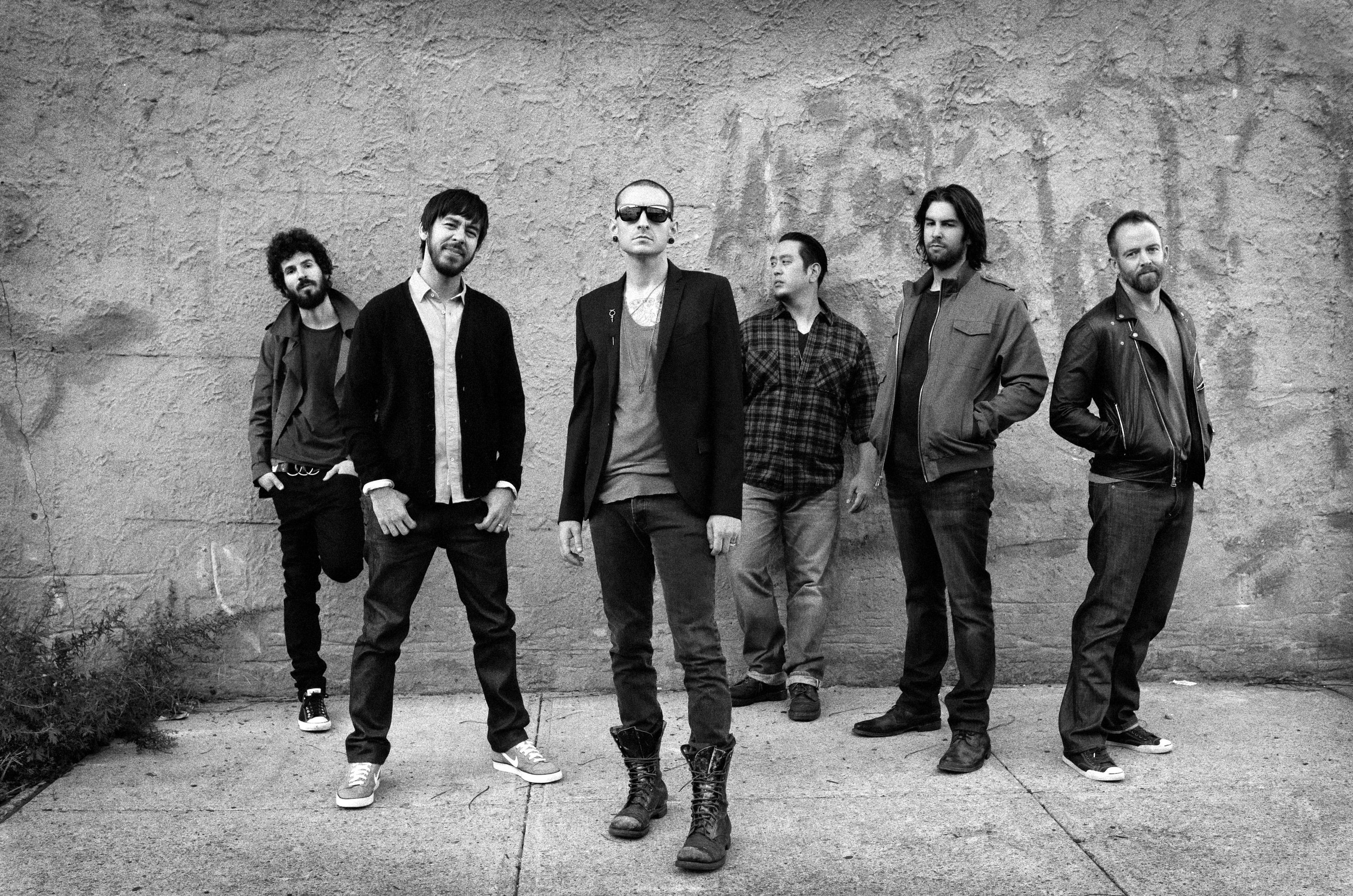 Band (Music), Chester Bennington, Linkin Park, Black and White, 2K, Music, HD Wallpaper