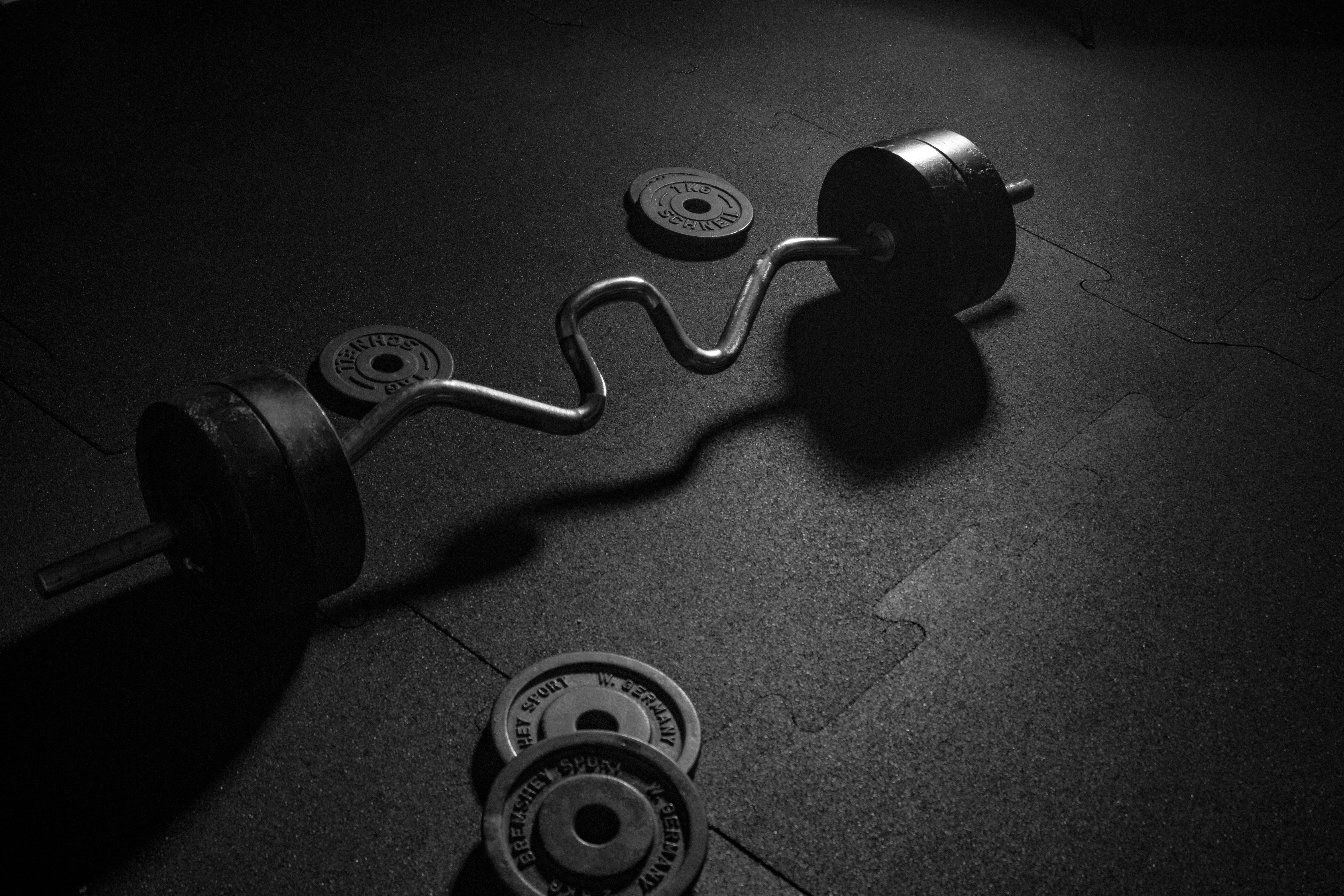 still life, fitness studio, dumbbell, power sports, no people, grayscale, machine part, muscle training, technology, indoors, train, photo, day, sport, HD Wallpaper