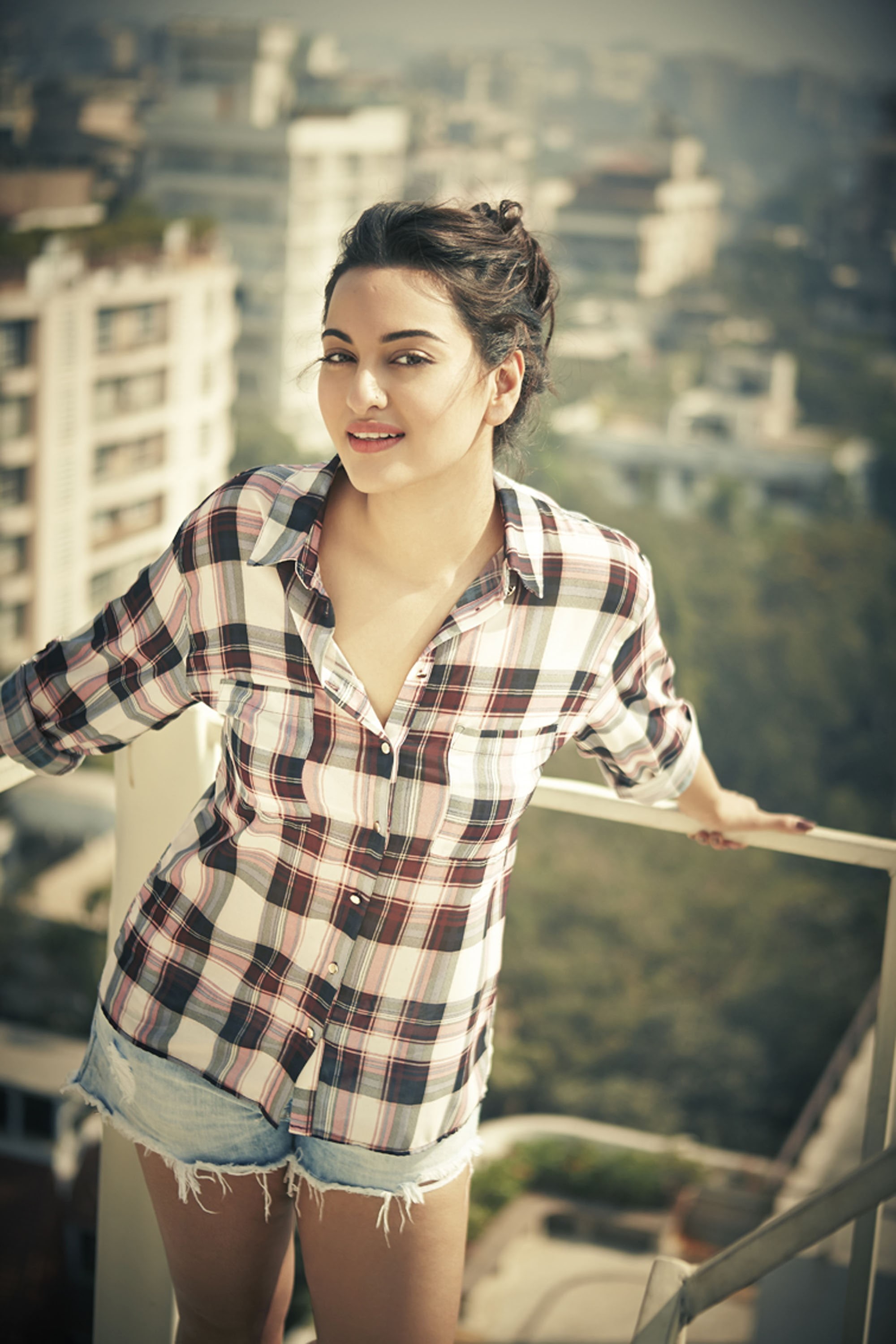 2K, photoshoot, sonakshi, hot, sinha, Phone HD Wallpaper