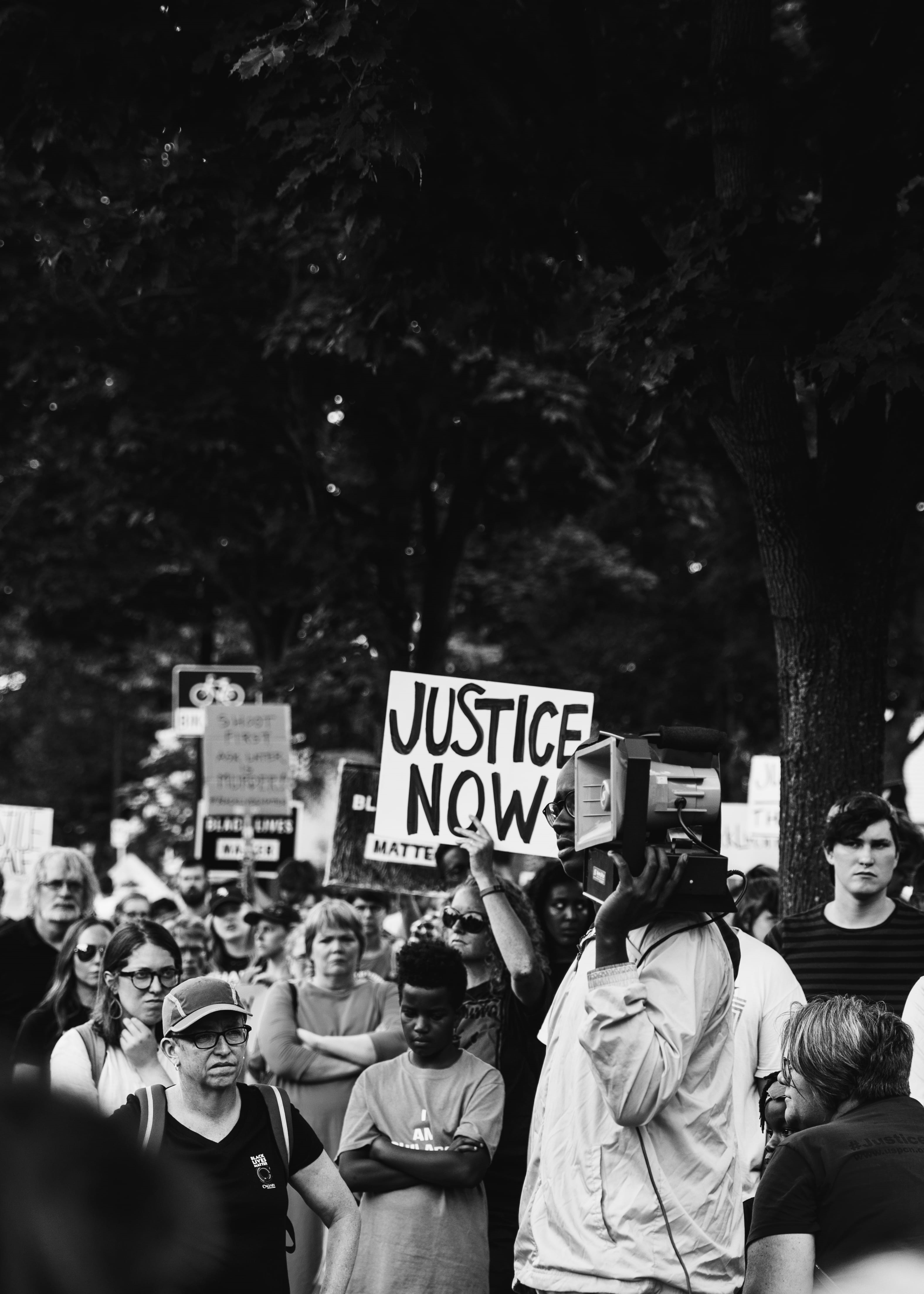 sign, megaphone, uSA, black And White, news Event, government, speaker, black lives matter, protest, people, placard, editorial, crowd, political Rally, Phone HD Wallpaper