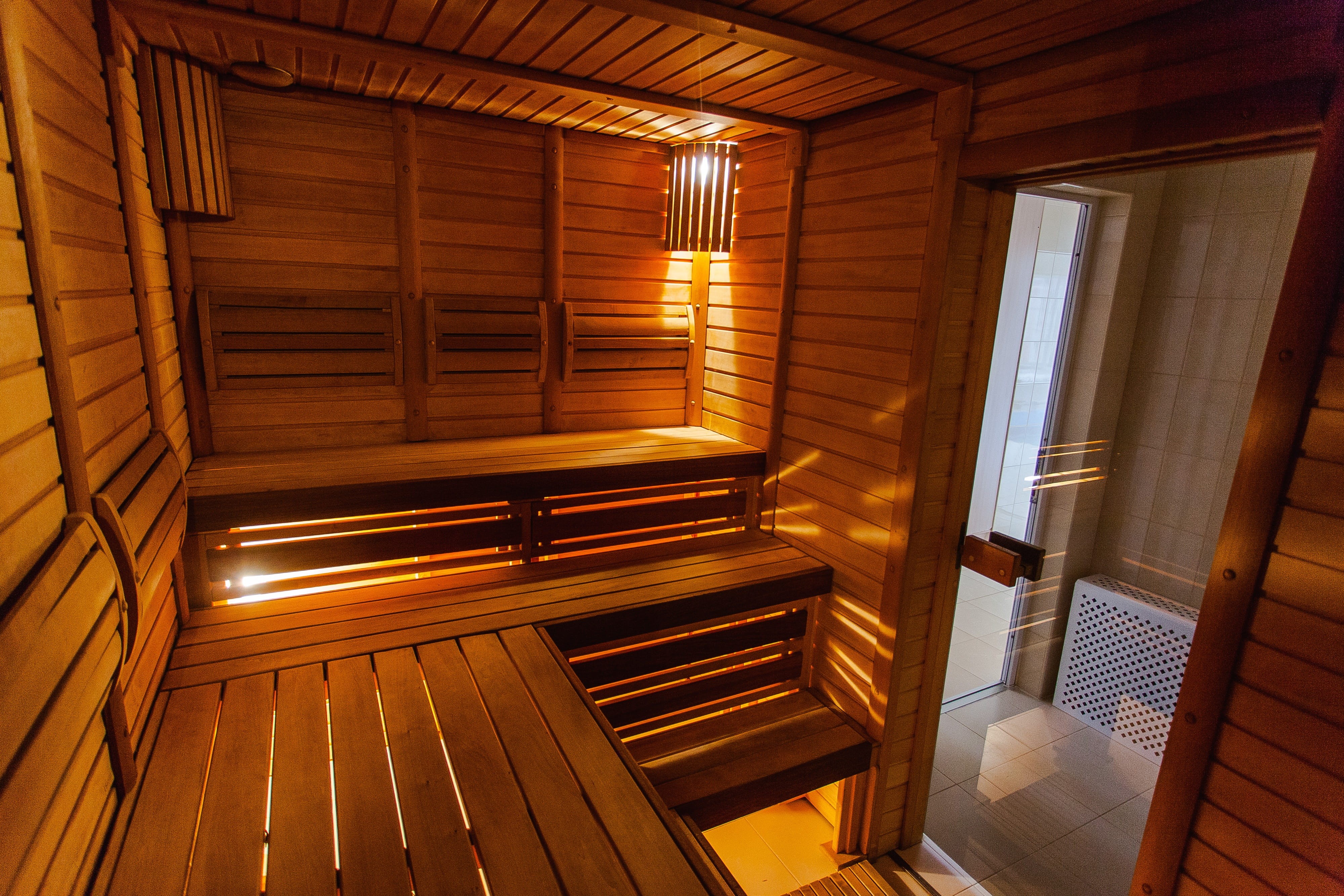 architecture, hot, bath, sauna, indoors, health, relaxation, 4K, absence, window, chair, wooden, modern, railing, seat, building, built structure, no people, HD Wallpaper