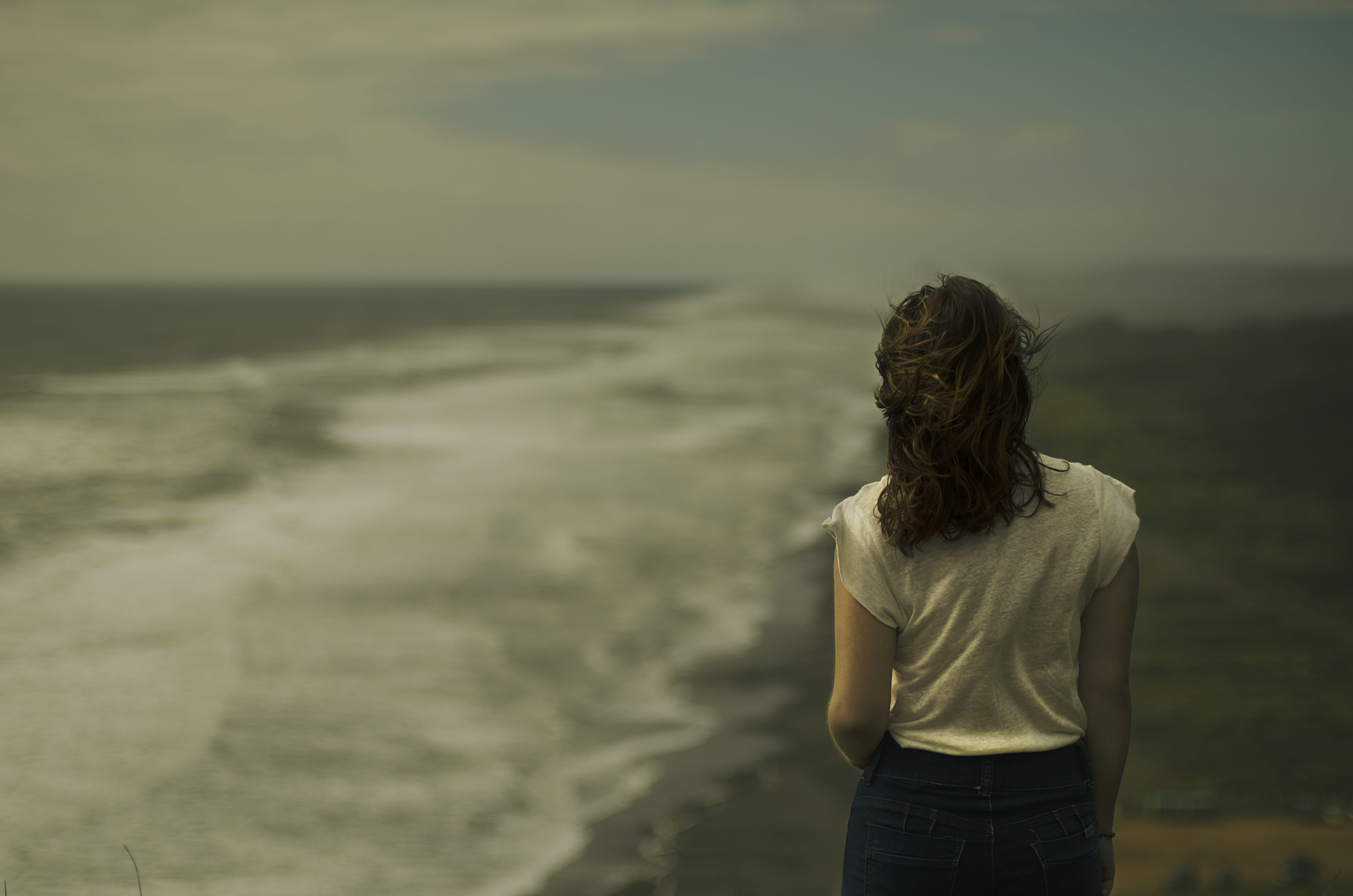 real people, rear View, beauty in nature, hairstyle, ocean, beach, near, nature, behind, sea, white, women, outdoors, seashore, shirt, lifestyles, scenics - nature, HD Wallpaper